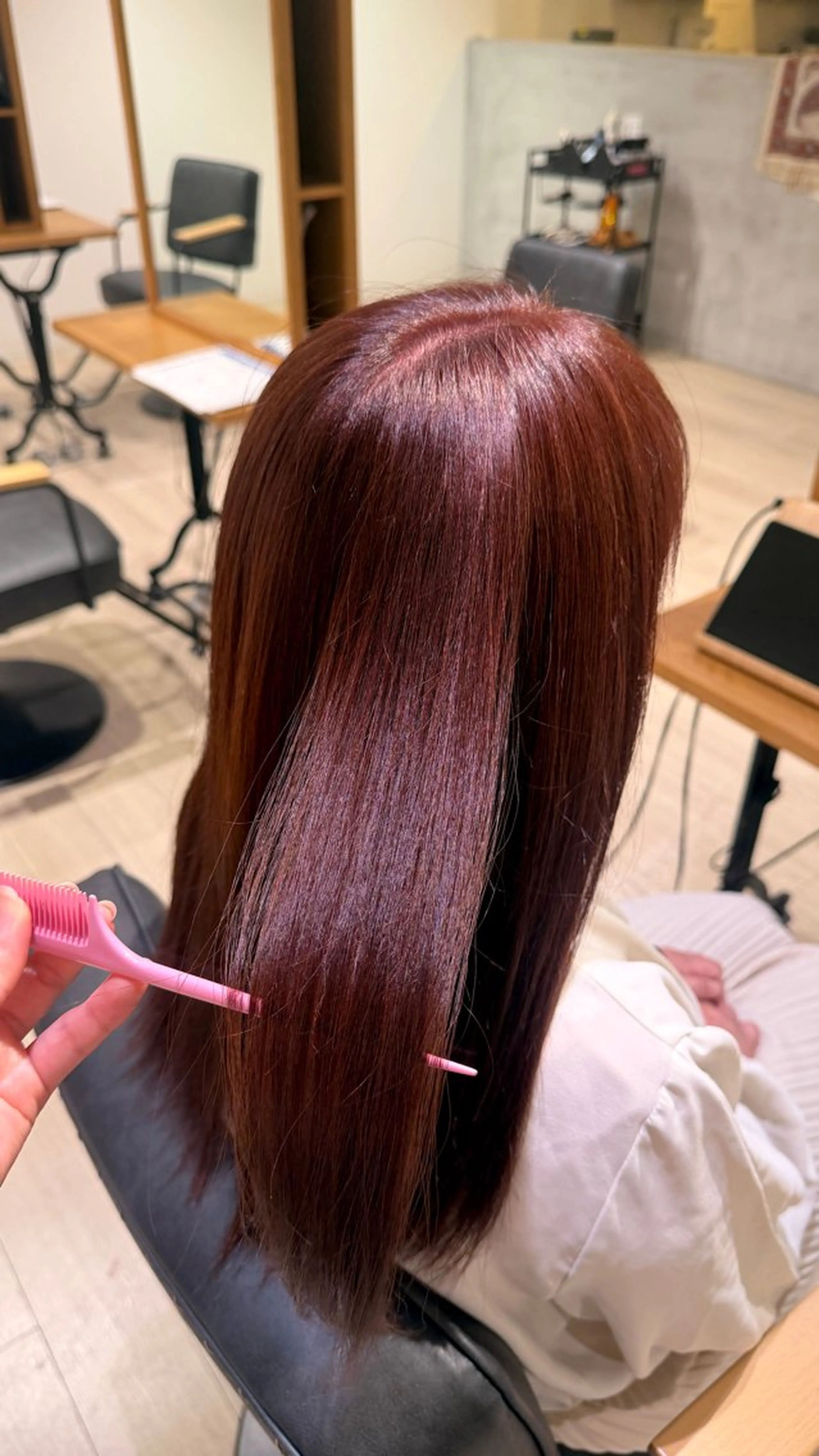 ロング ヘアカラー 久光 亜寿花のヘアスタイル