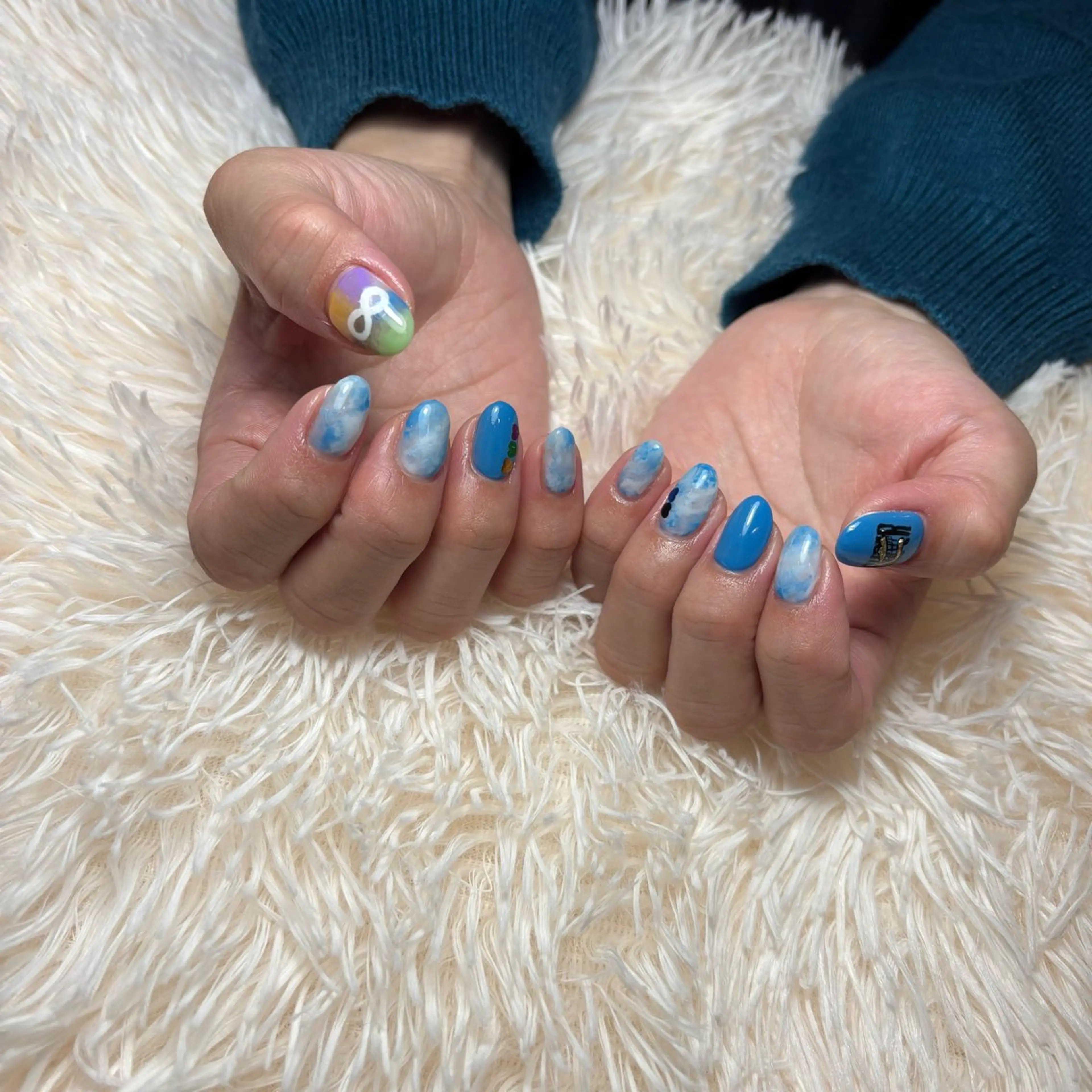 ジェル/持ち込みデザイン(他店ジェルオフ込)¥9000~の写真