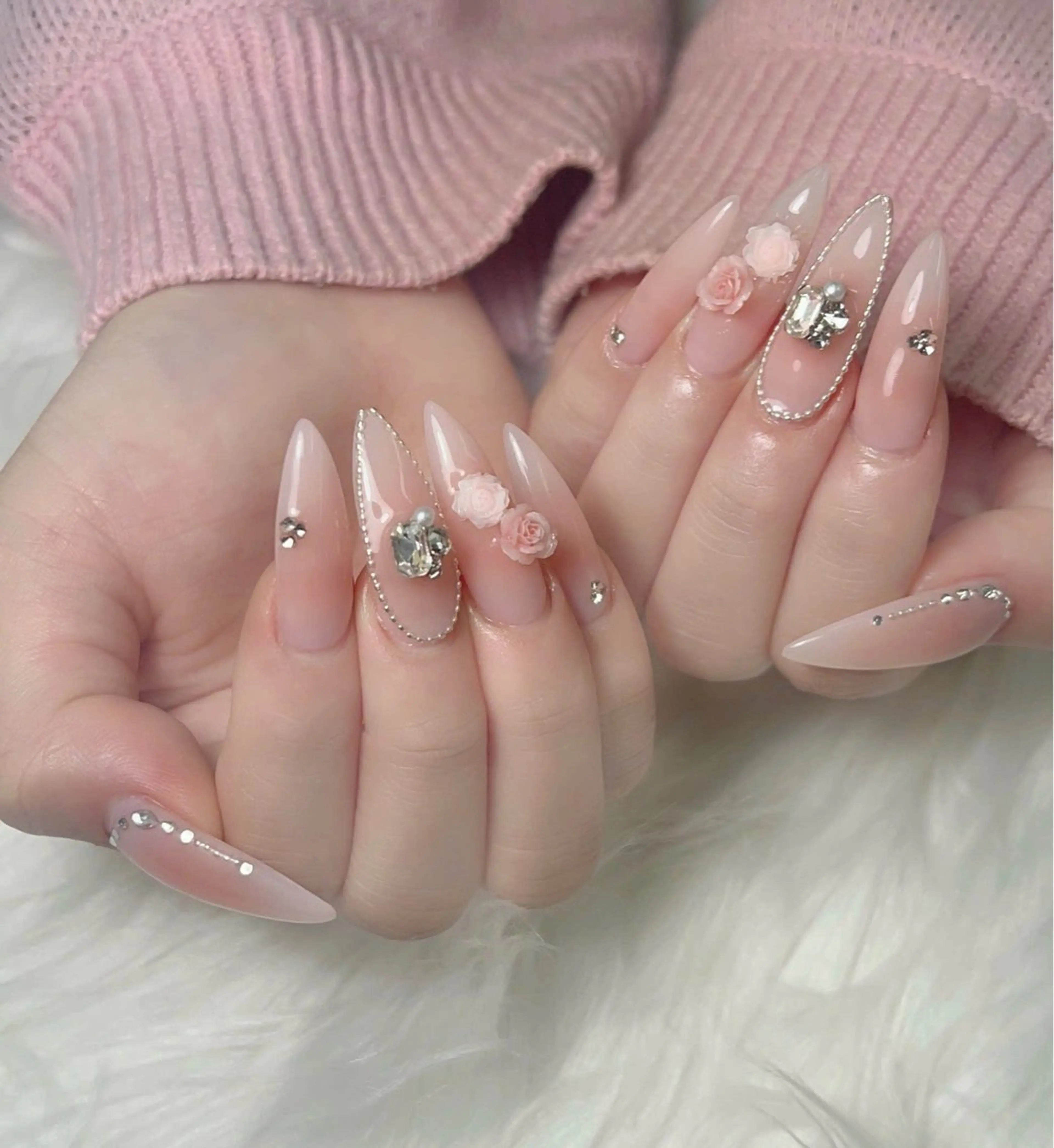 ネイル ジェルネイル ガーリー 韓国ネイル ニュアンスネイル シンプルネイル ハンドネイル King Nail_Salonのネイルデザイン