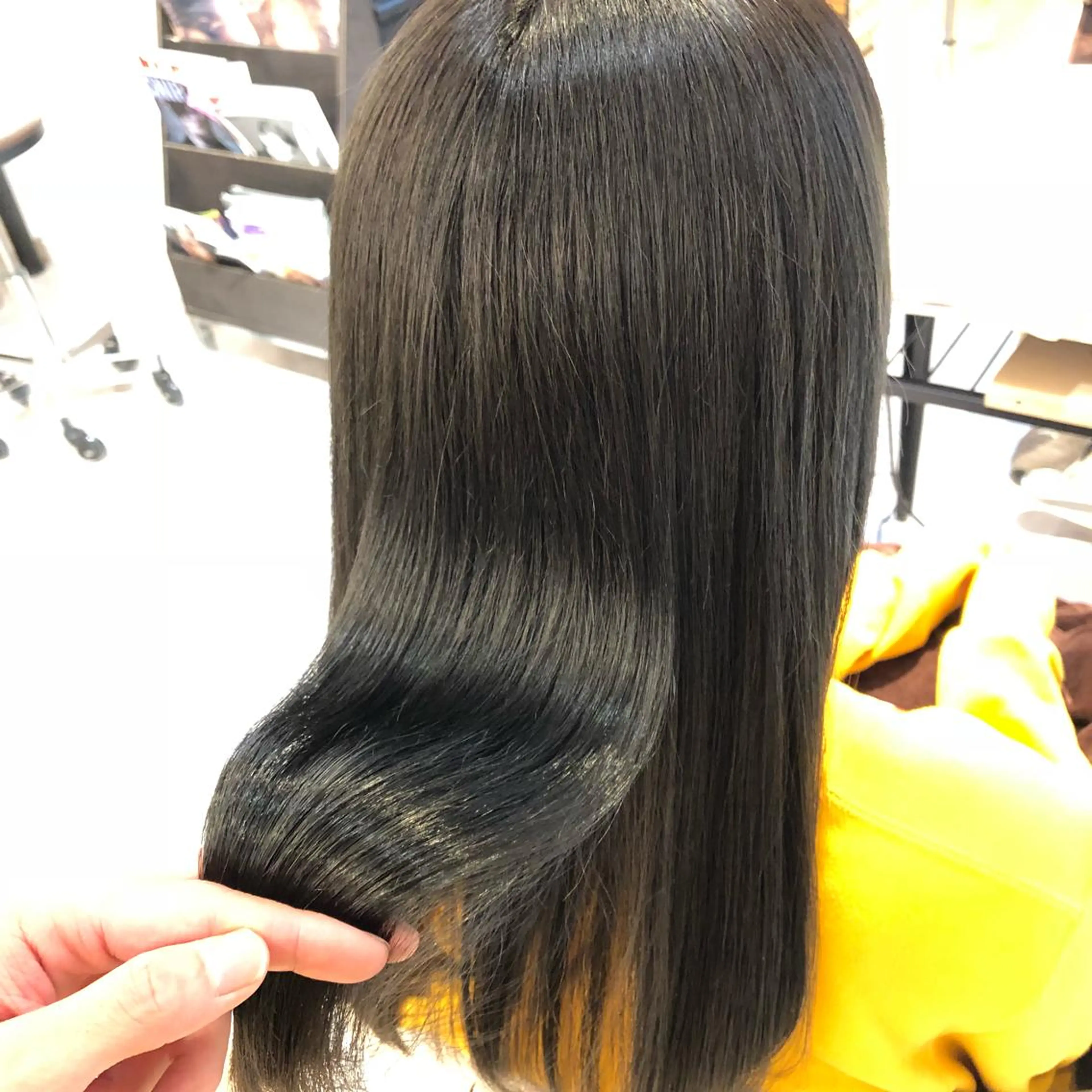 ロング カラー 金子 富士のヘアスタイル