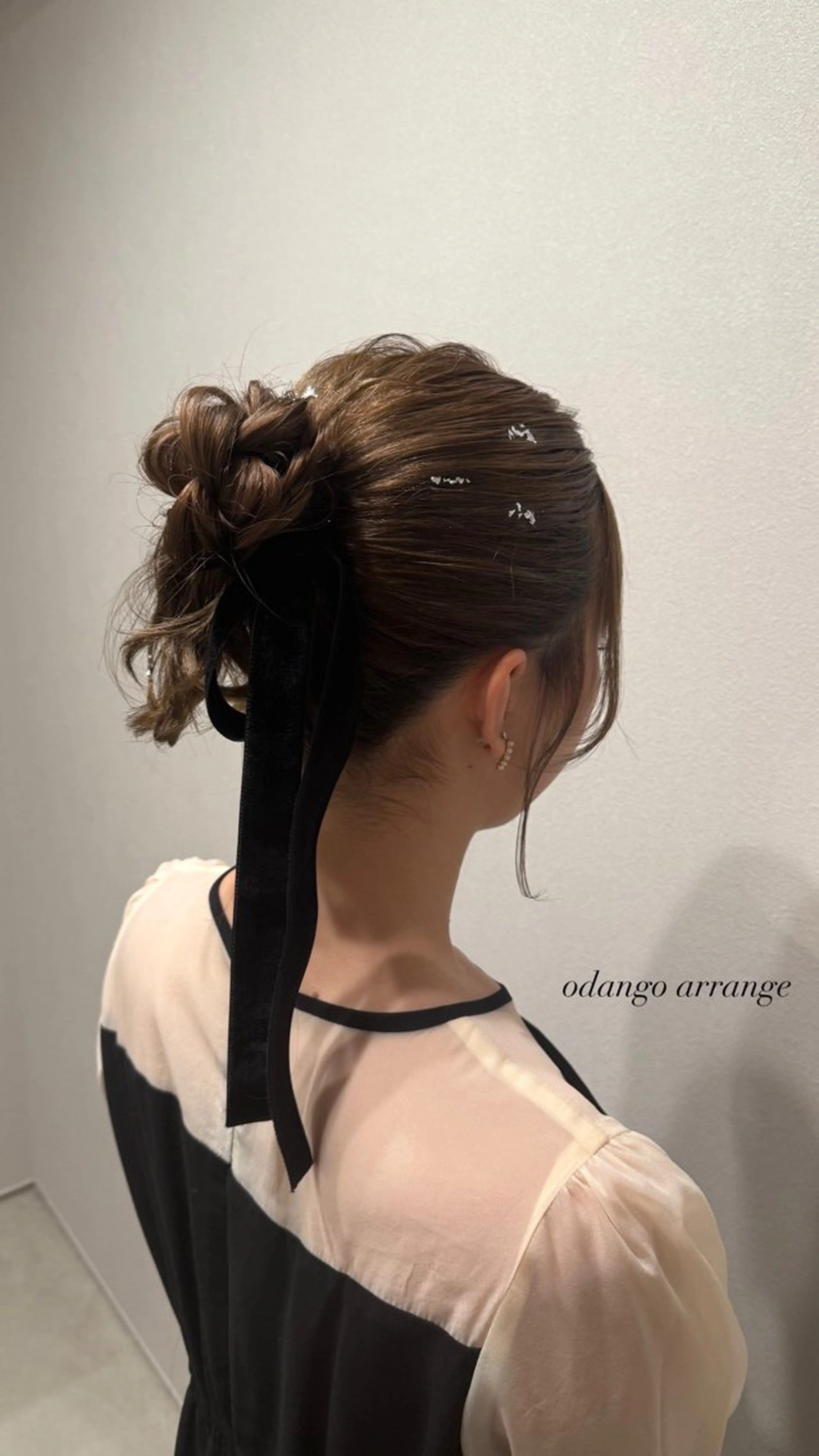 セミロング お団子ヘア see. アズサのヘアスタイル