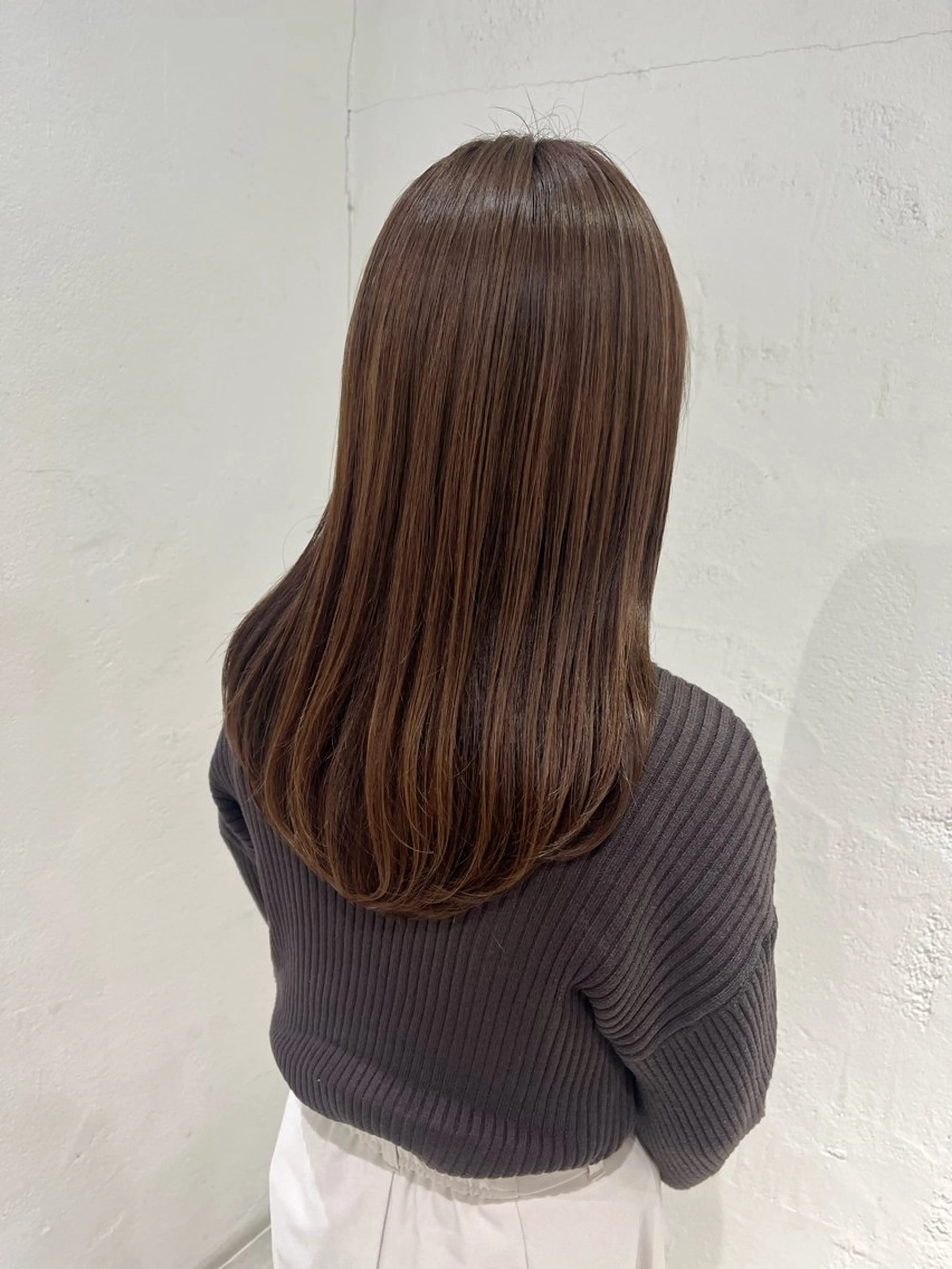 ミディアム カラー グレージュ レイヤーカット トリートメント カット ヘアカラー トリートメント 透明感カラー/ 髪質改善/レイヤーのヘアスタイル