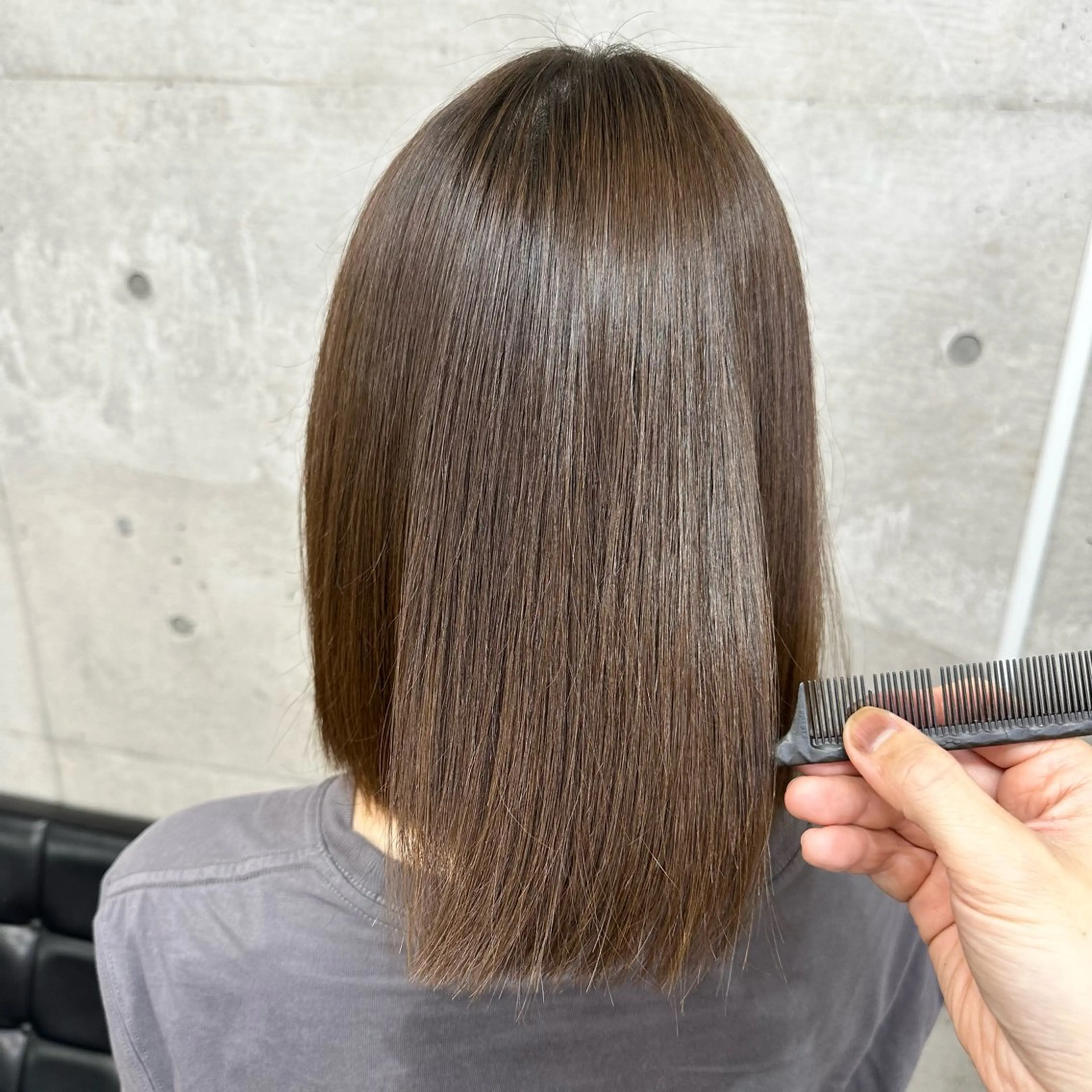 ミディアム 髪質改善 シャドウパーマ 曲がる縮毛矯正のヘアスタイル