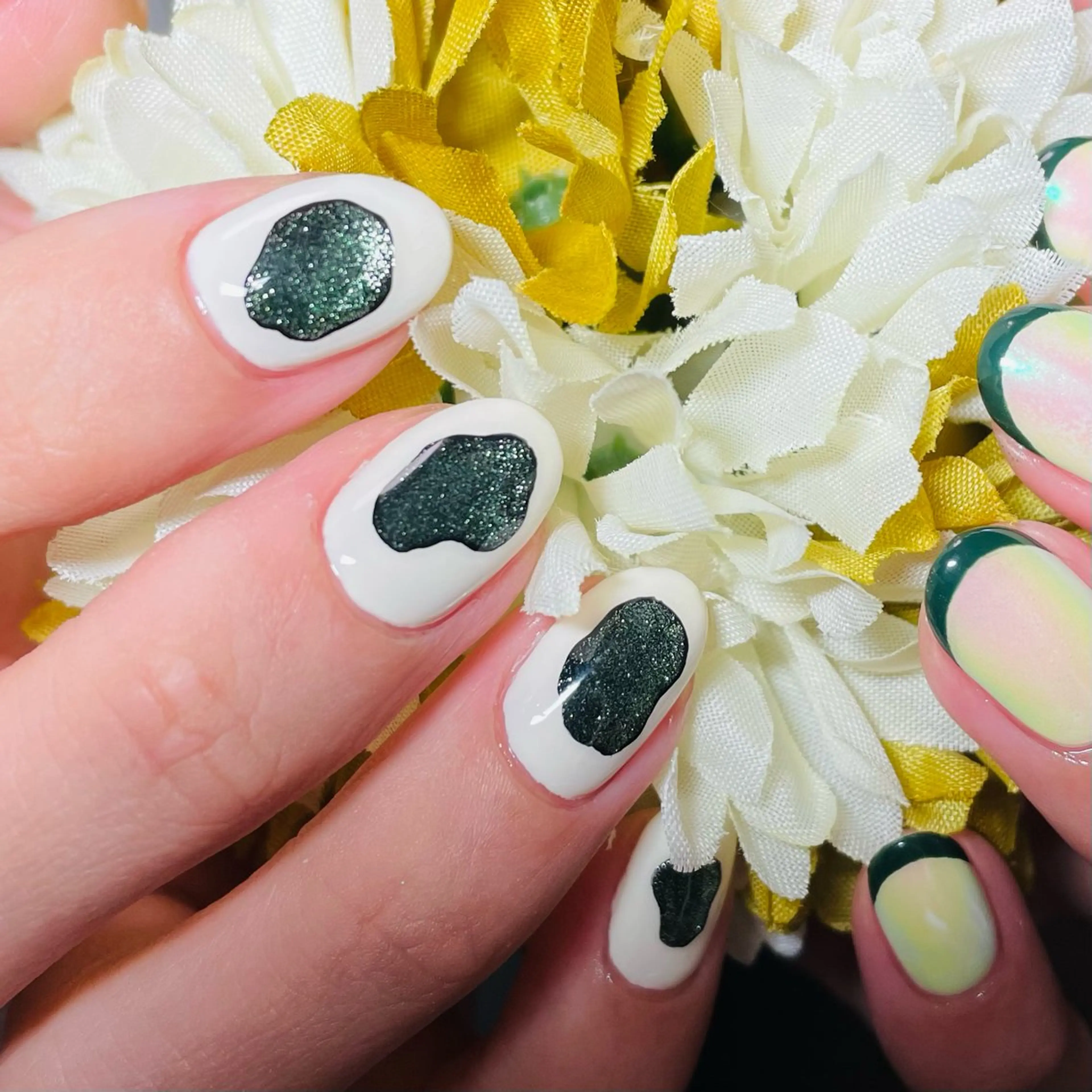 ネイル nail　milky 〜深夜にもネイル〜のネイルデザイン