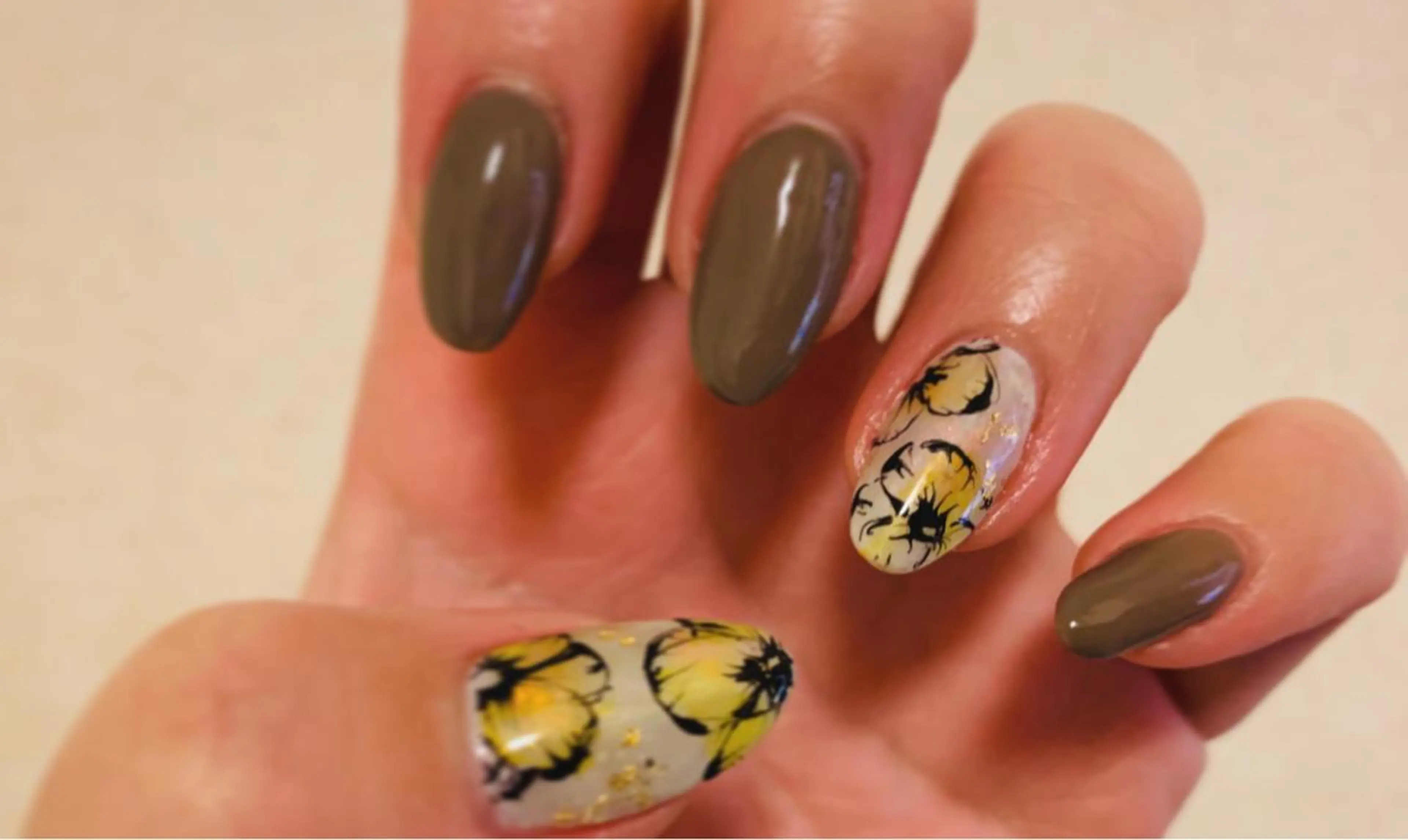 ネイル unfi ocean 川上のネイルデザイン