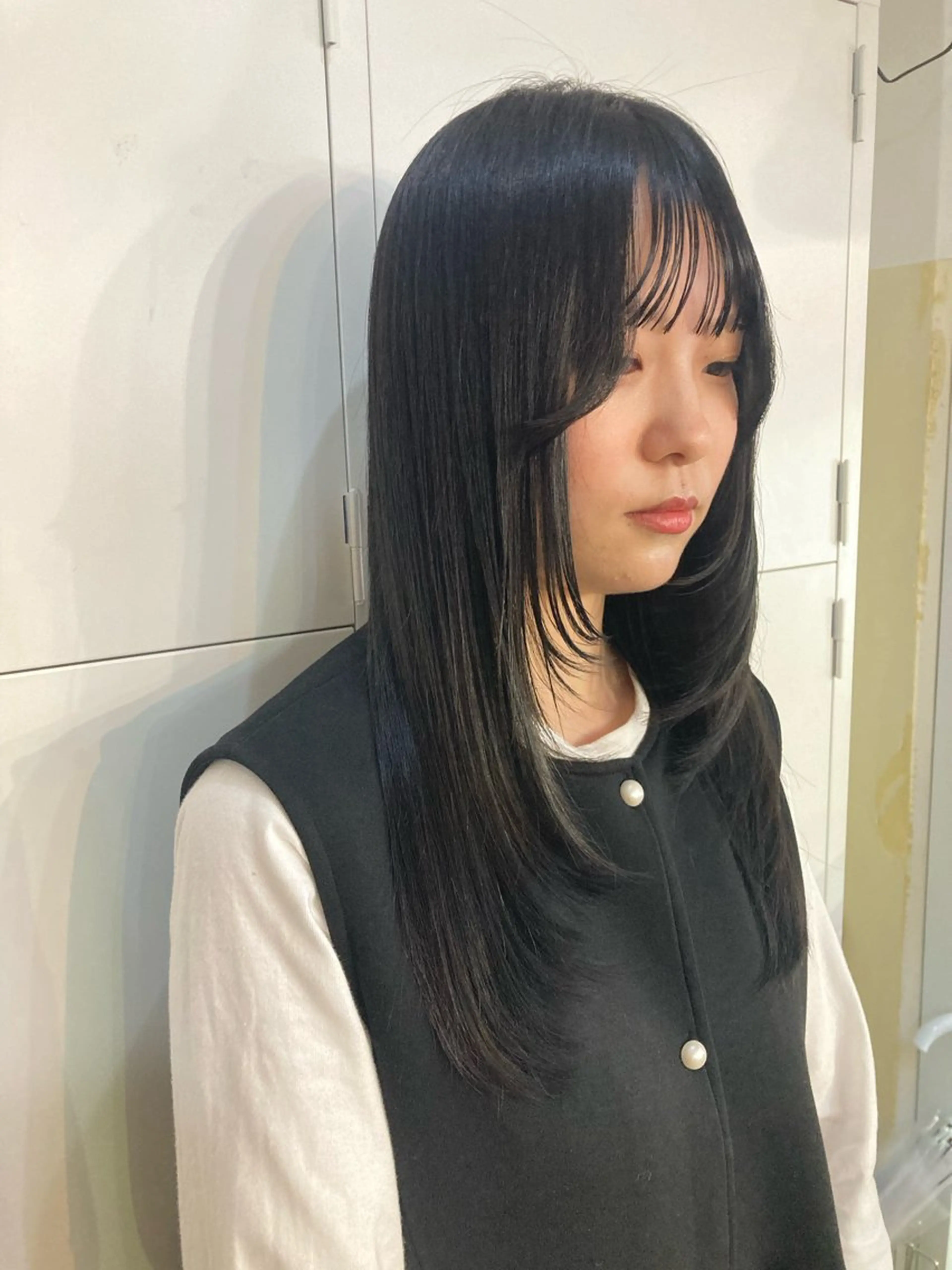 ロング カラー 顔まわりレイヤー レイヤーカット カット ヘアカラー トリートメント 🌸髪質改善特化🌸 店長　ゆうやのヘアスタイル