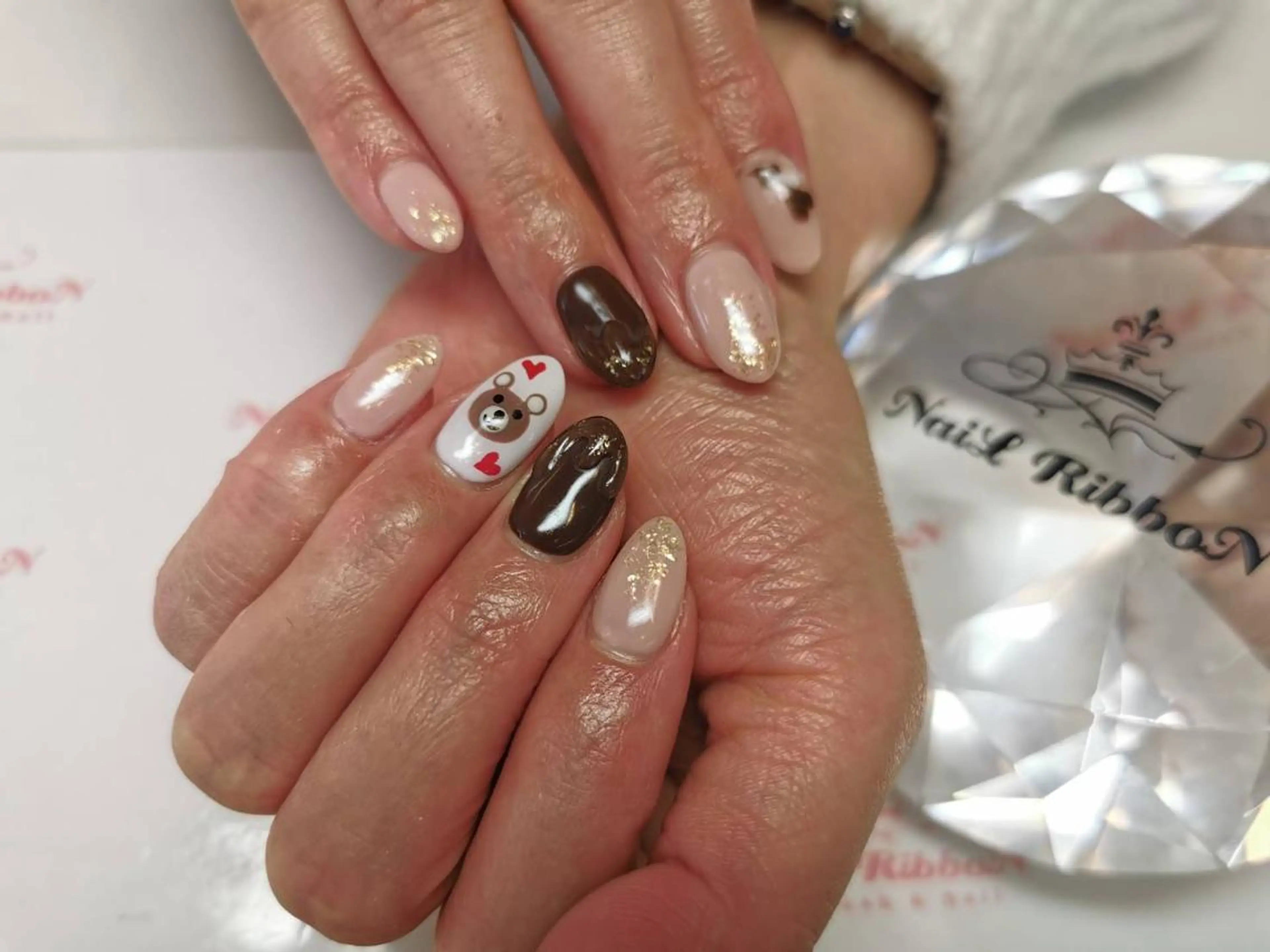 ネイル ネイルリボン 受付スタッフのネイルデザイン