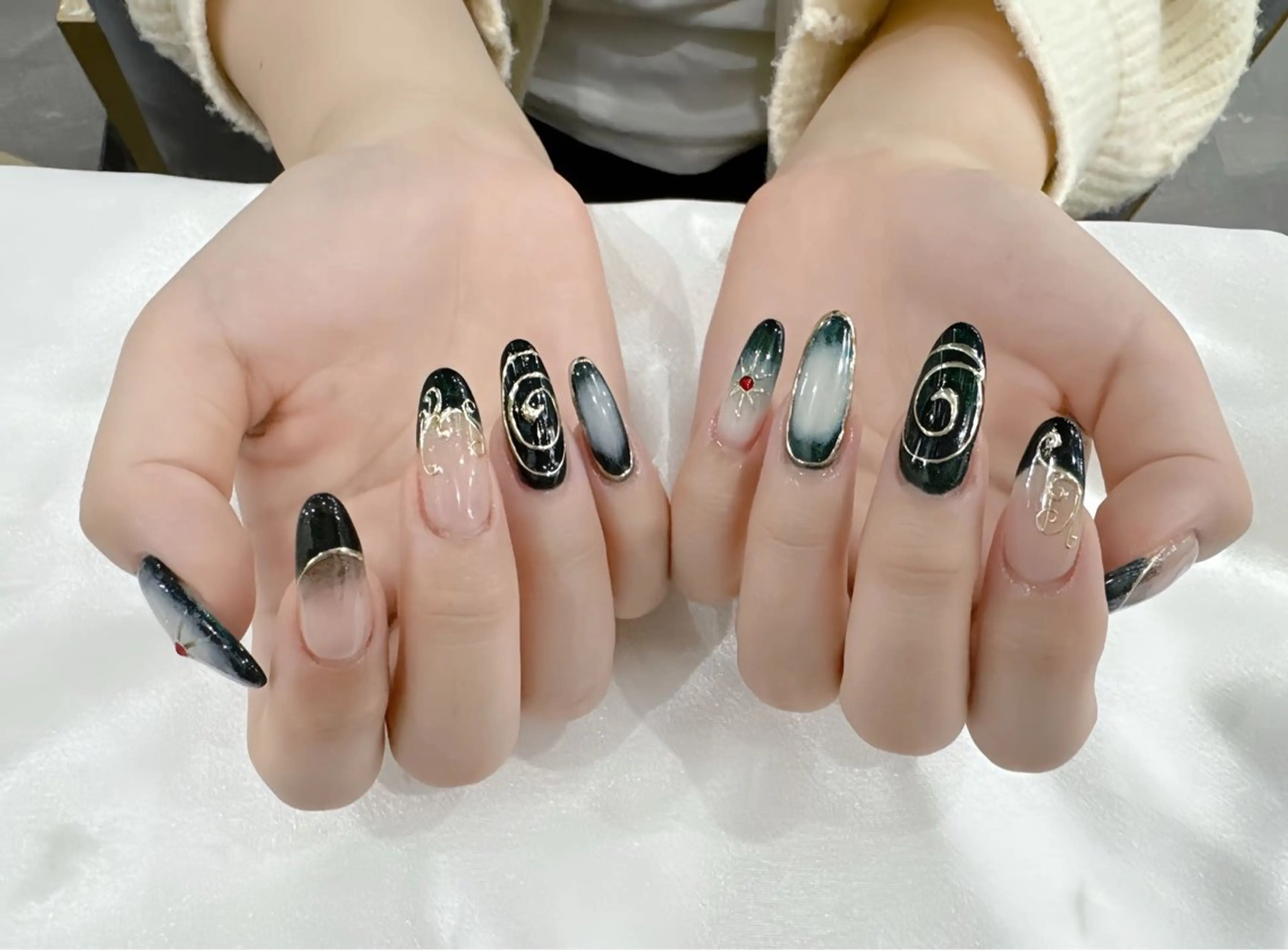 ネイル ハンドネイル ハンドケア Sachi Nail上野のネイルデザイン
