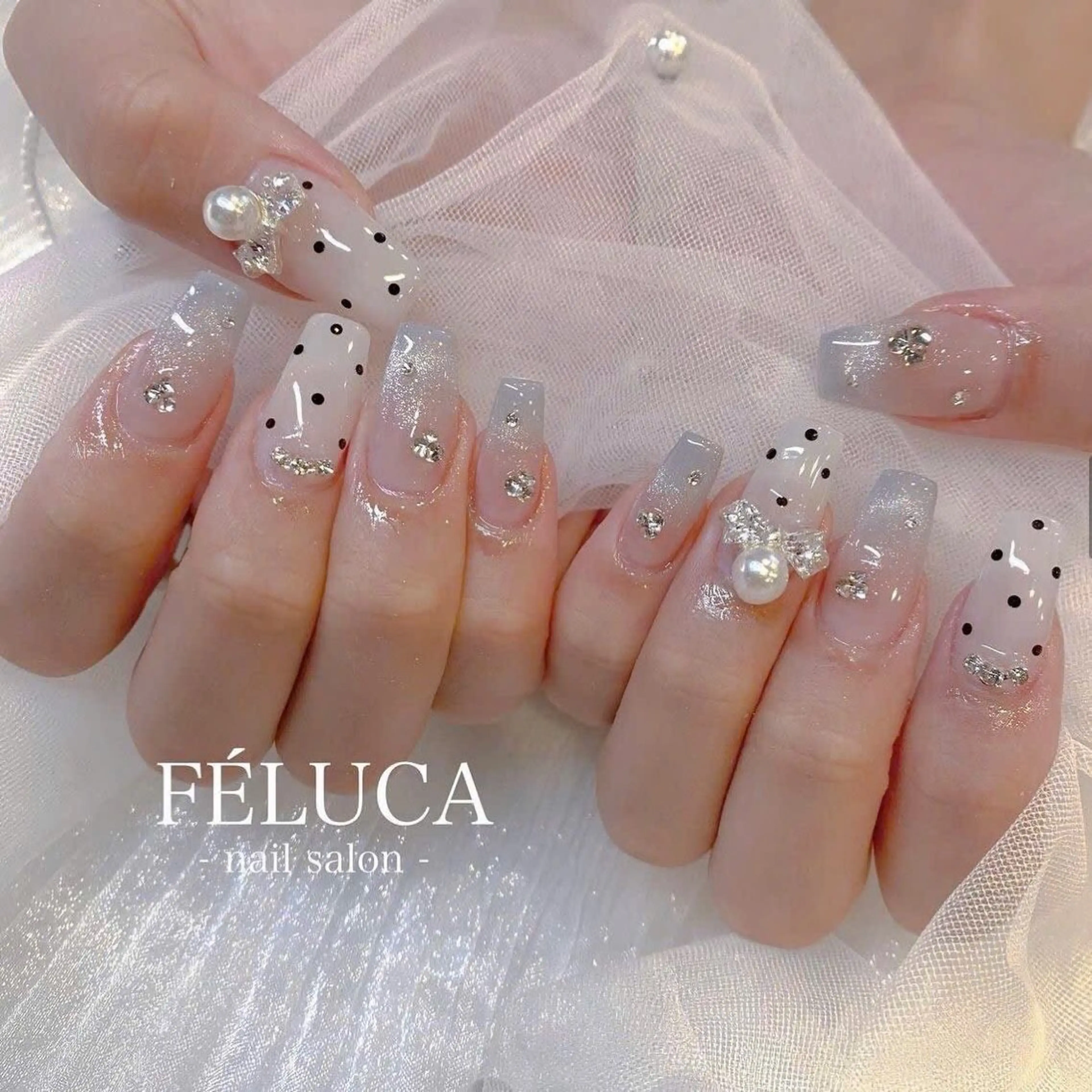 ネイル グラデーション ラメ(グリッター) マグネットネイル ミラーネイル ニュアンスネイル ハンドネイル Lumi de nailsのネイルデザイン