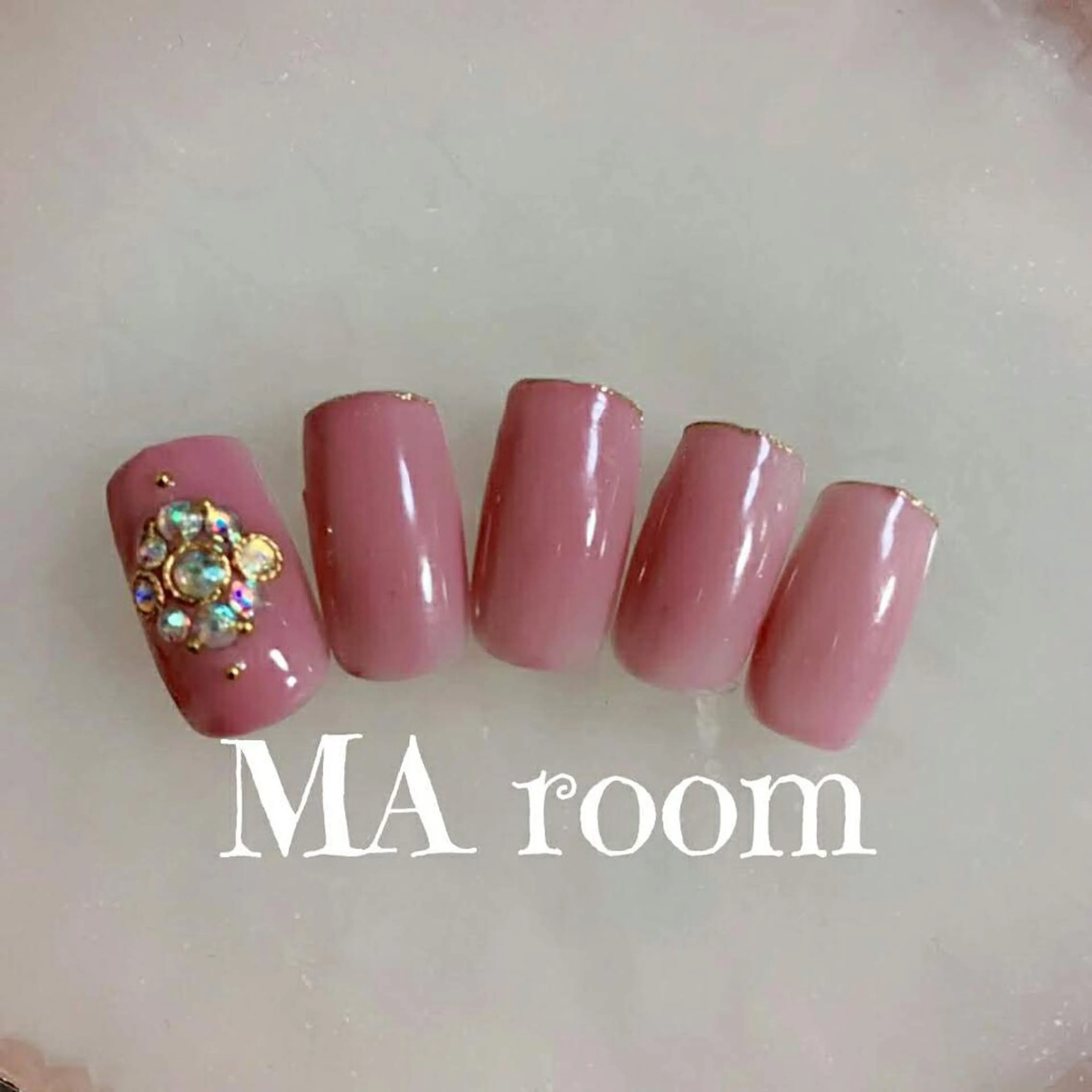 ネイル ＆MERCI所属・&MERCI nail maoのネイルデザイン