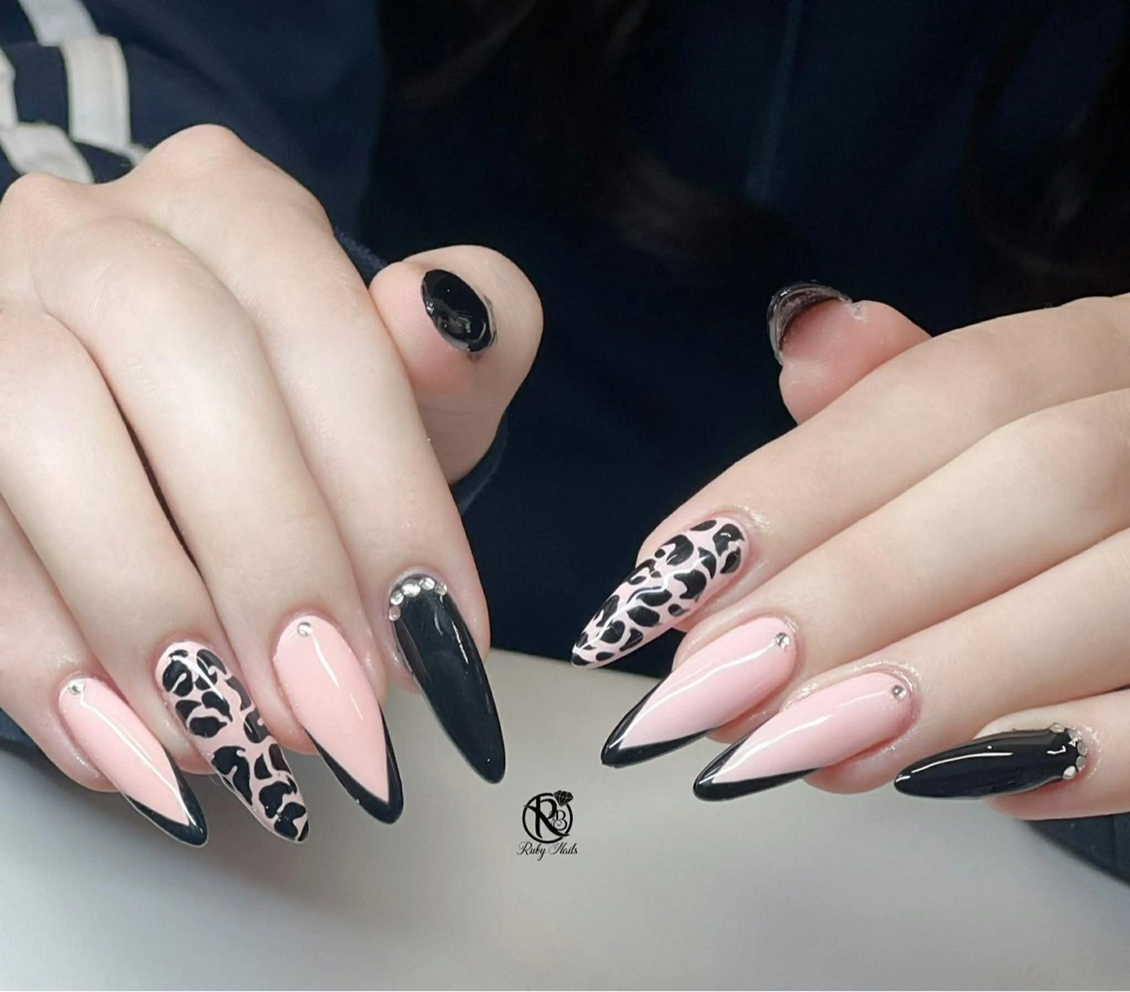 ネイル ハンドネイル Ruby Nail 霞ヶ関店のネイルデザイン