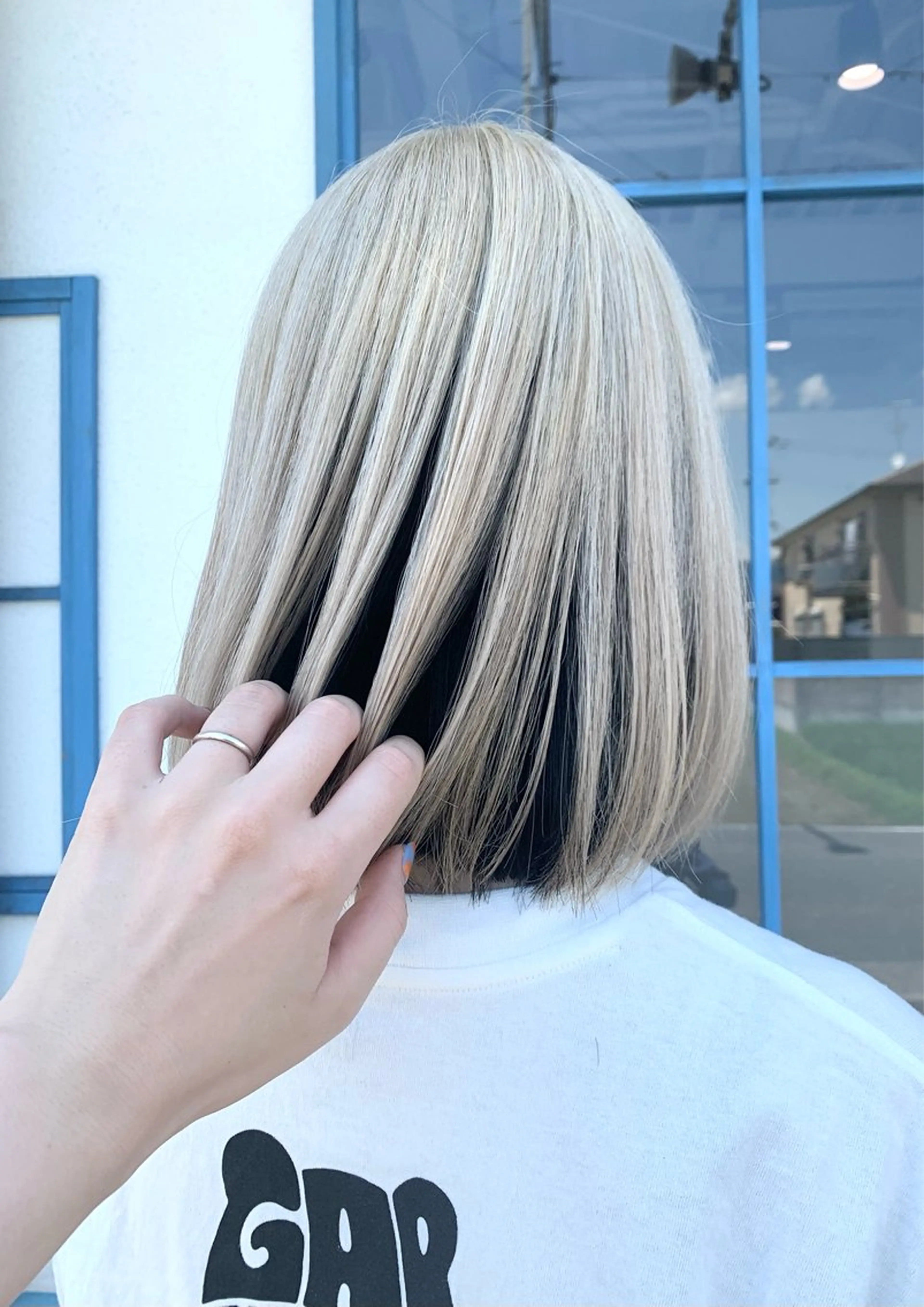 ミディアム ヘアカラー 辻川 真央のヘアスタイル