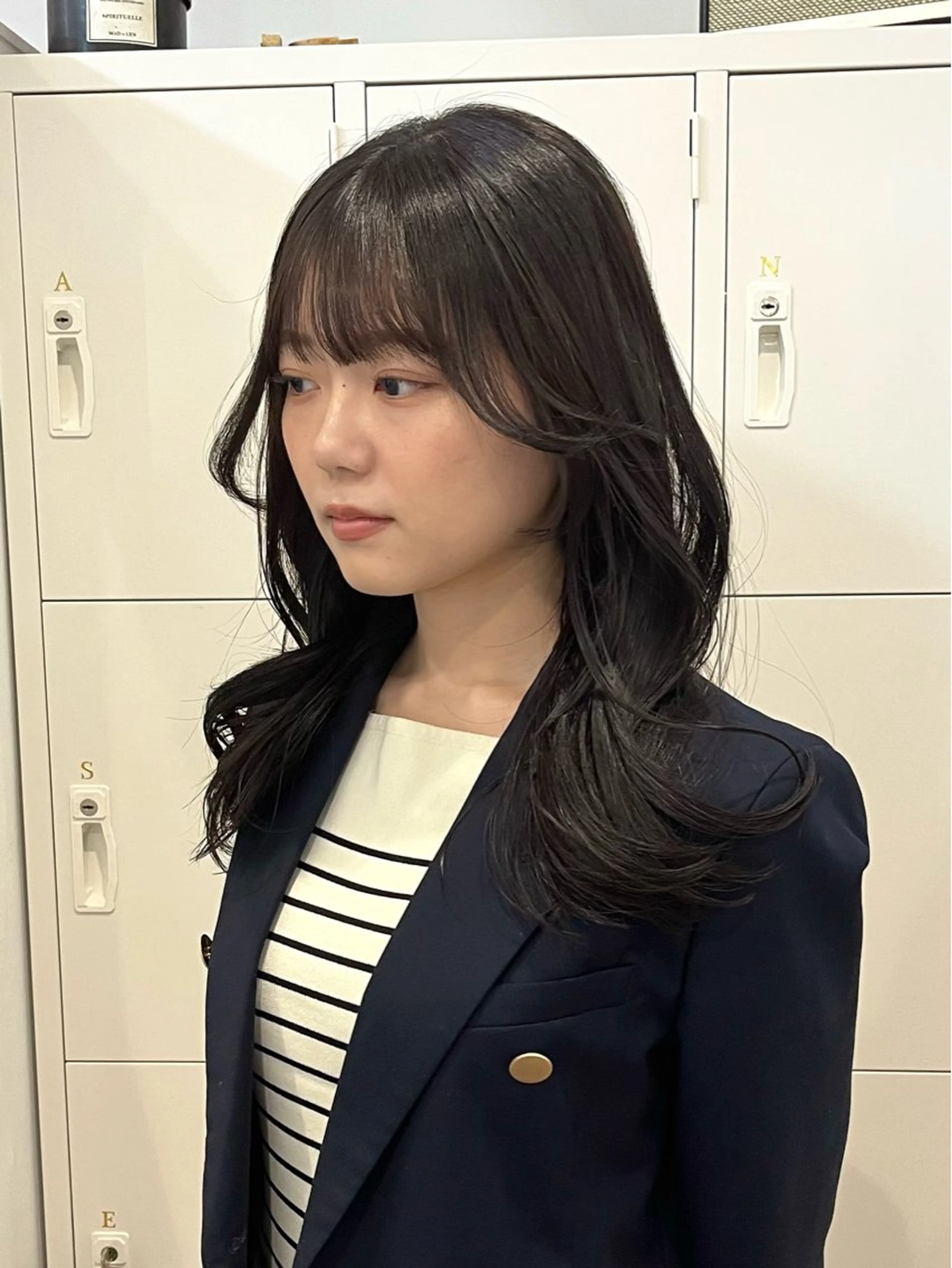 ロング カラー オリーブグレー トリートメント カット ヘアカラー トリートメント 𝒀𝒖𝒊𝒏𝒂 梅田/透明感カラーのヘアスタイル