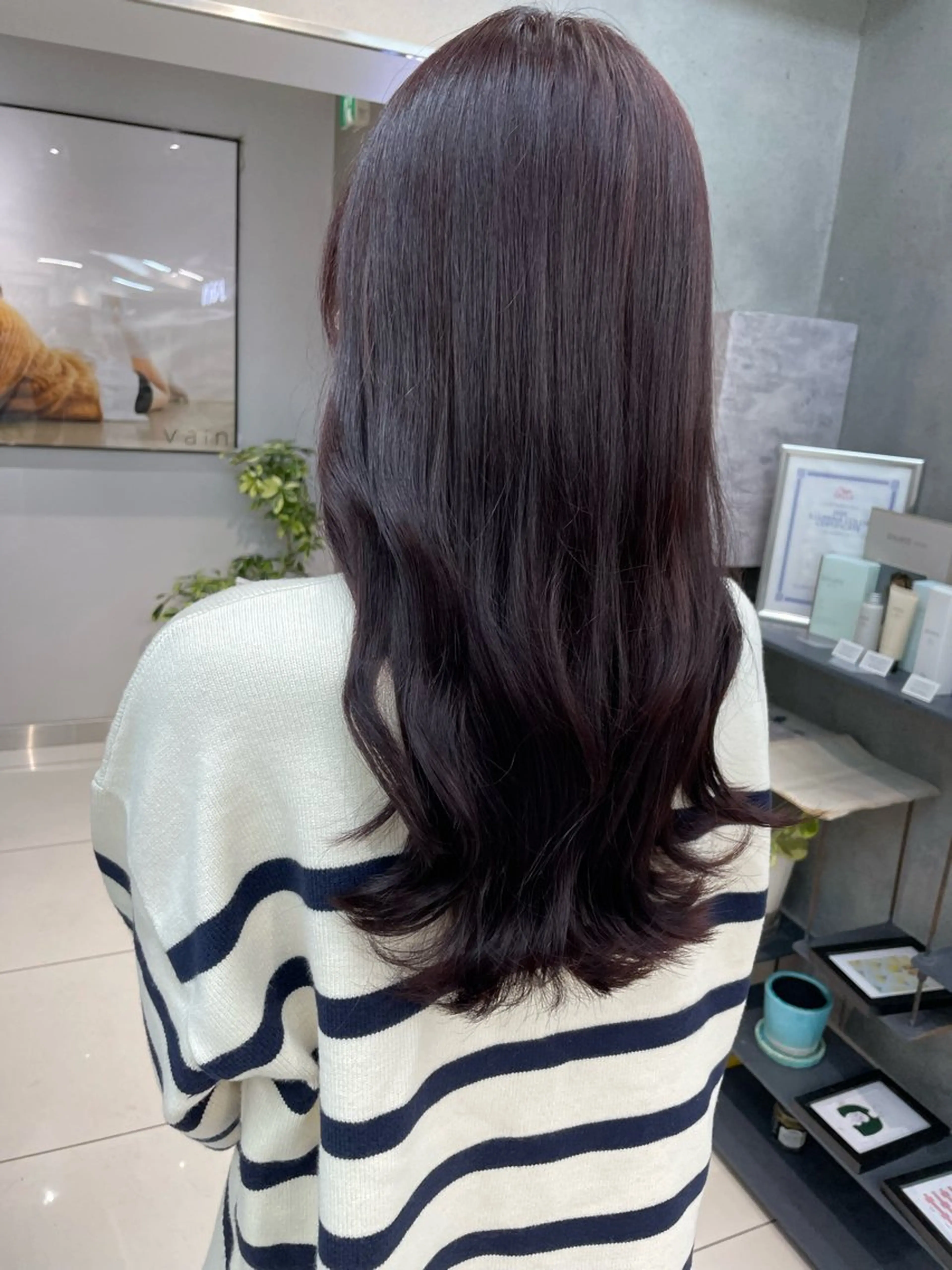 ミディアム カラー ヘアアレンジ ボブ/透明感ベージュ 🫧クルミ🌟のヘアスタイル