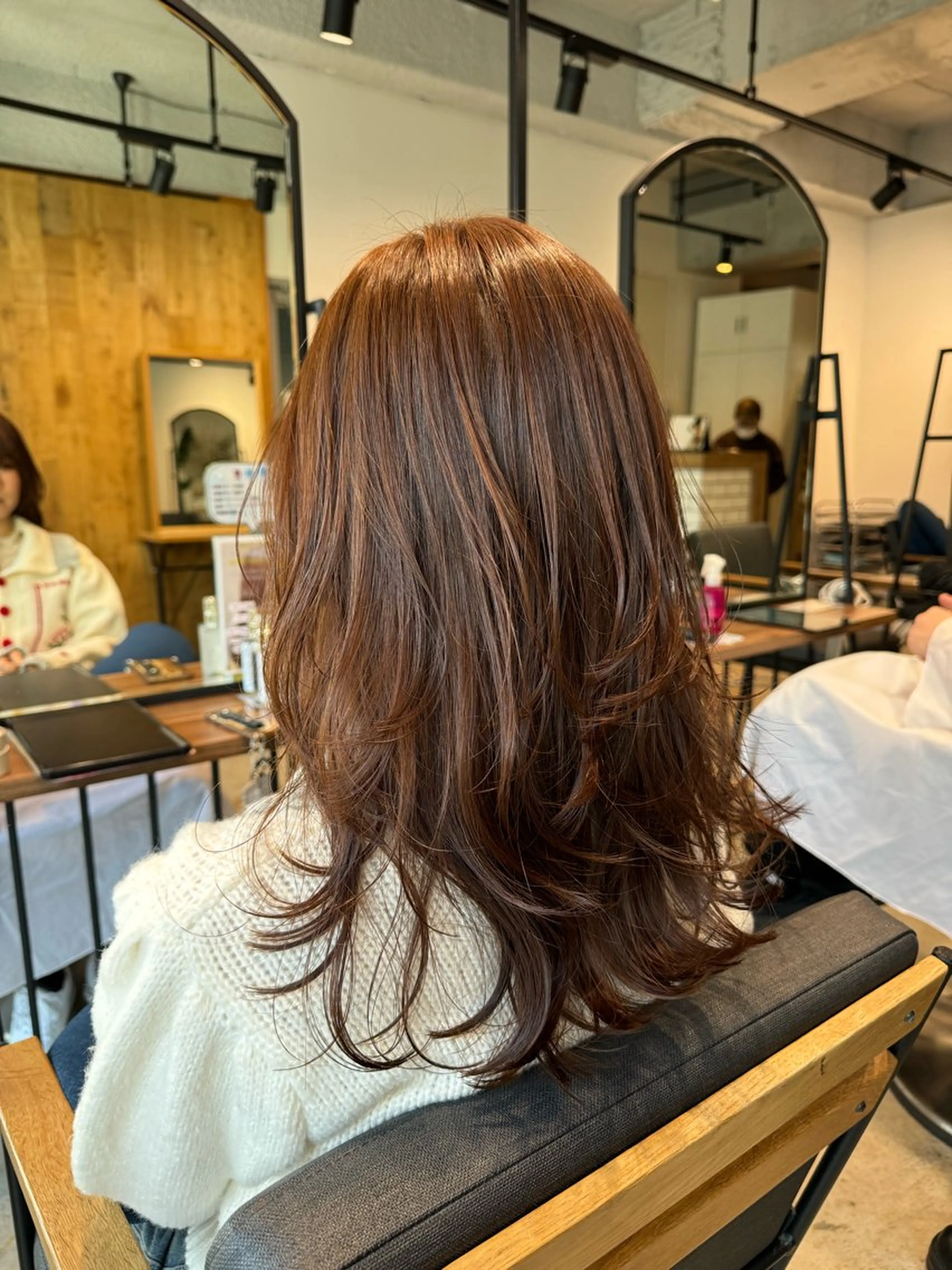 セミロング カラー ブラウンカラー オレンジ オレンジブラウン レイヤーカット ウルフカット レイヤー/大人ボブ 渡邉【日吉美容室】のヘアスタイル