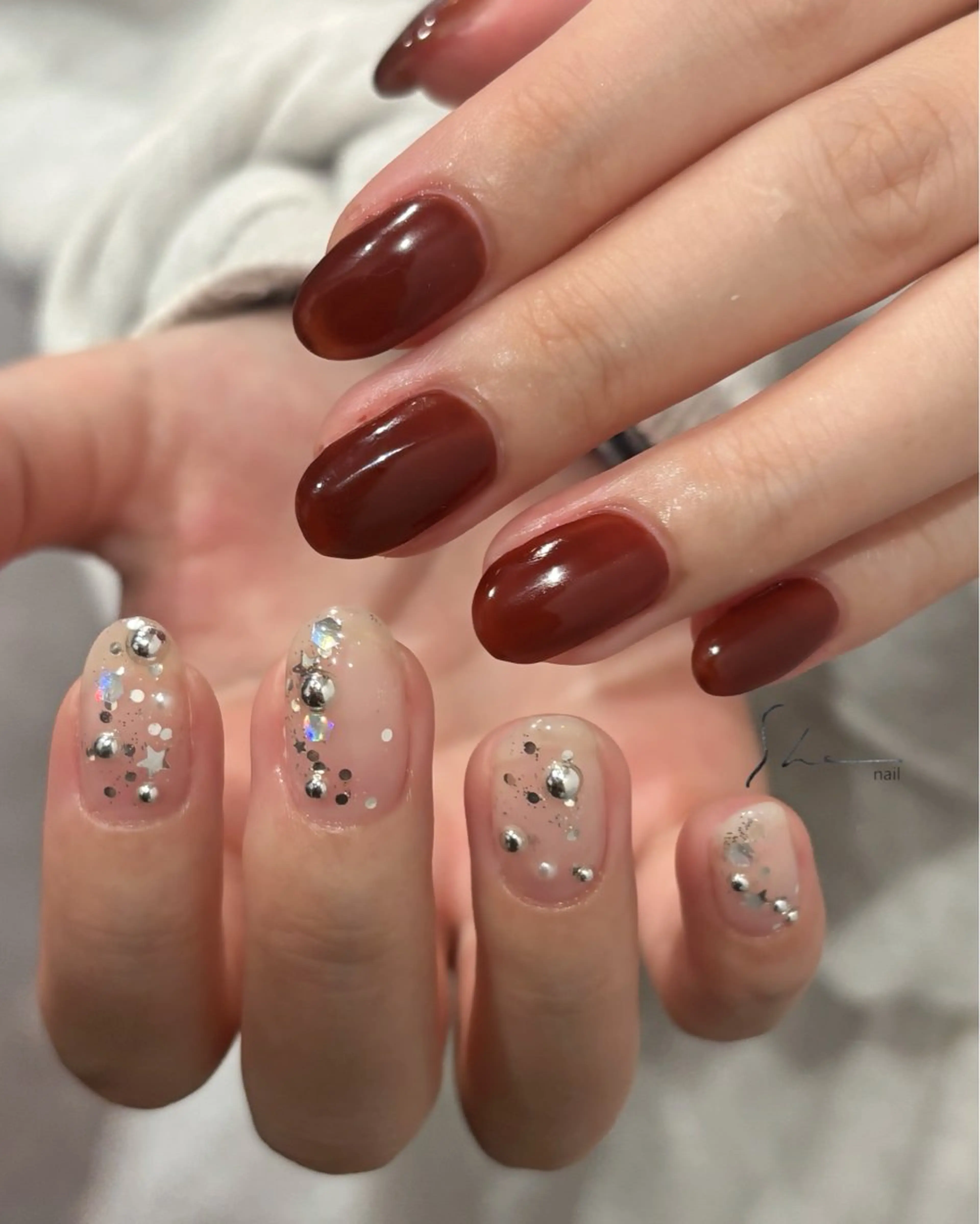 ネイル ハンドネイル SHE adusaのネイルデザイン