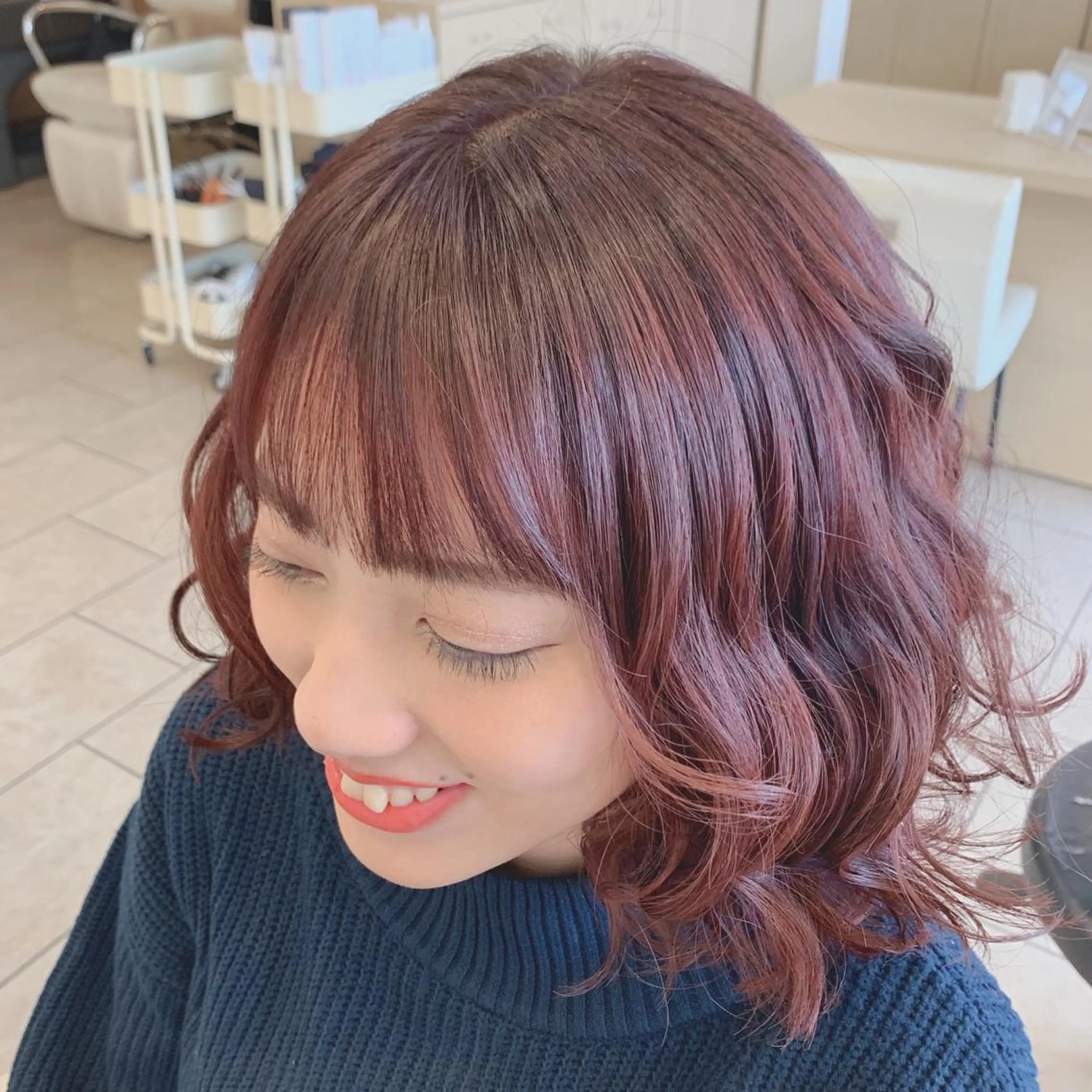 ミディアム カラー レッドカラー 草津駅近｜ MAYAのヘアスタイル