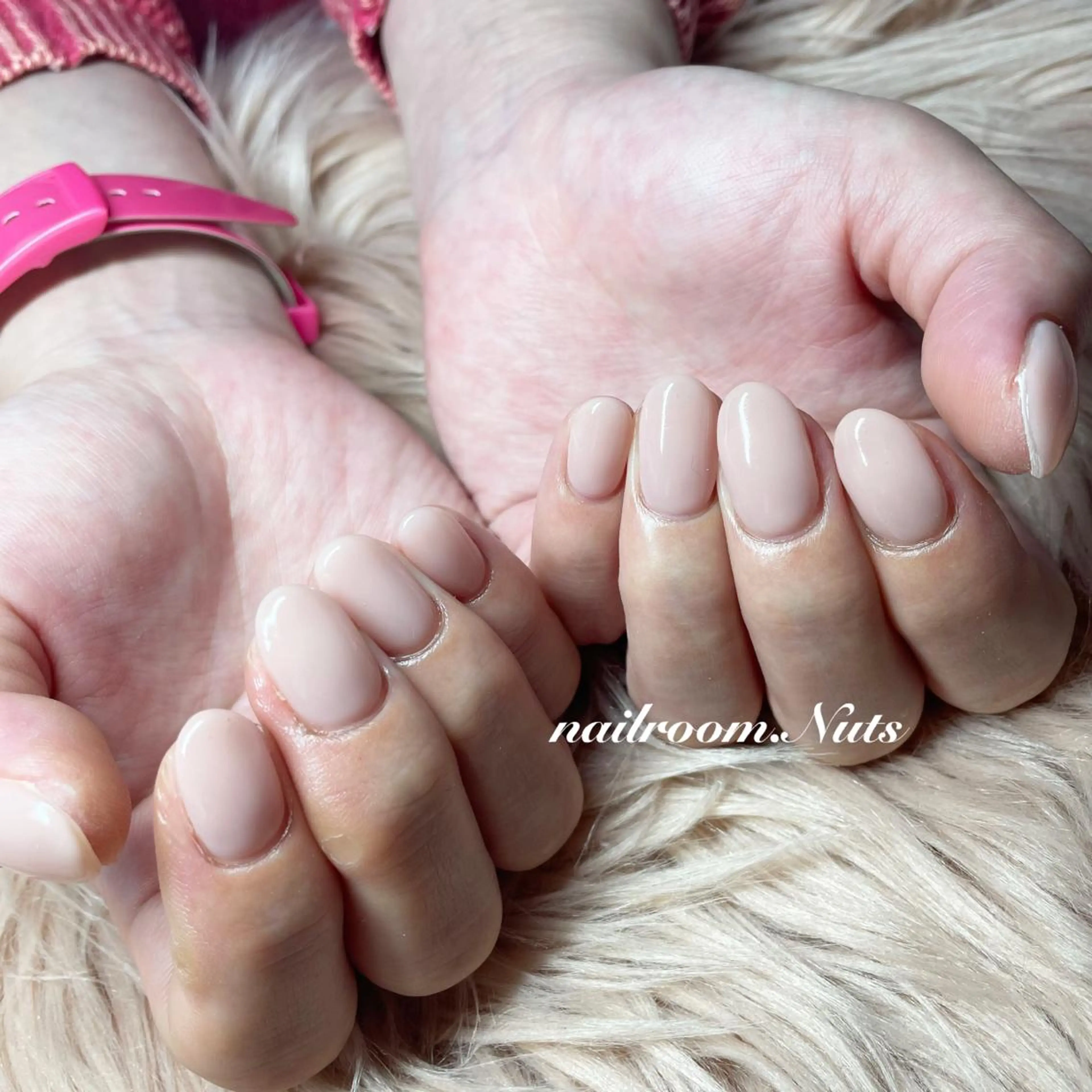 ネイル ハンドネイル nailsalon Nutsのネイルデザイン