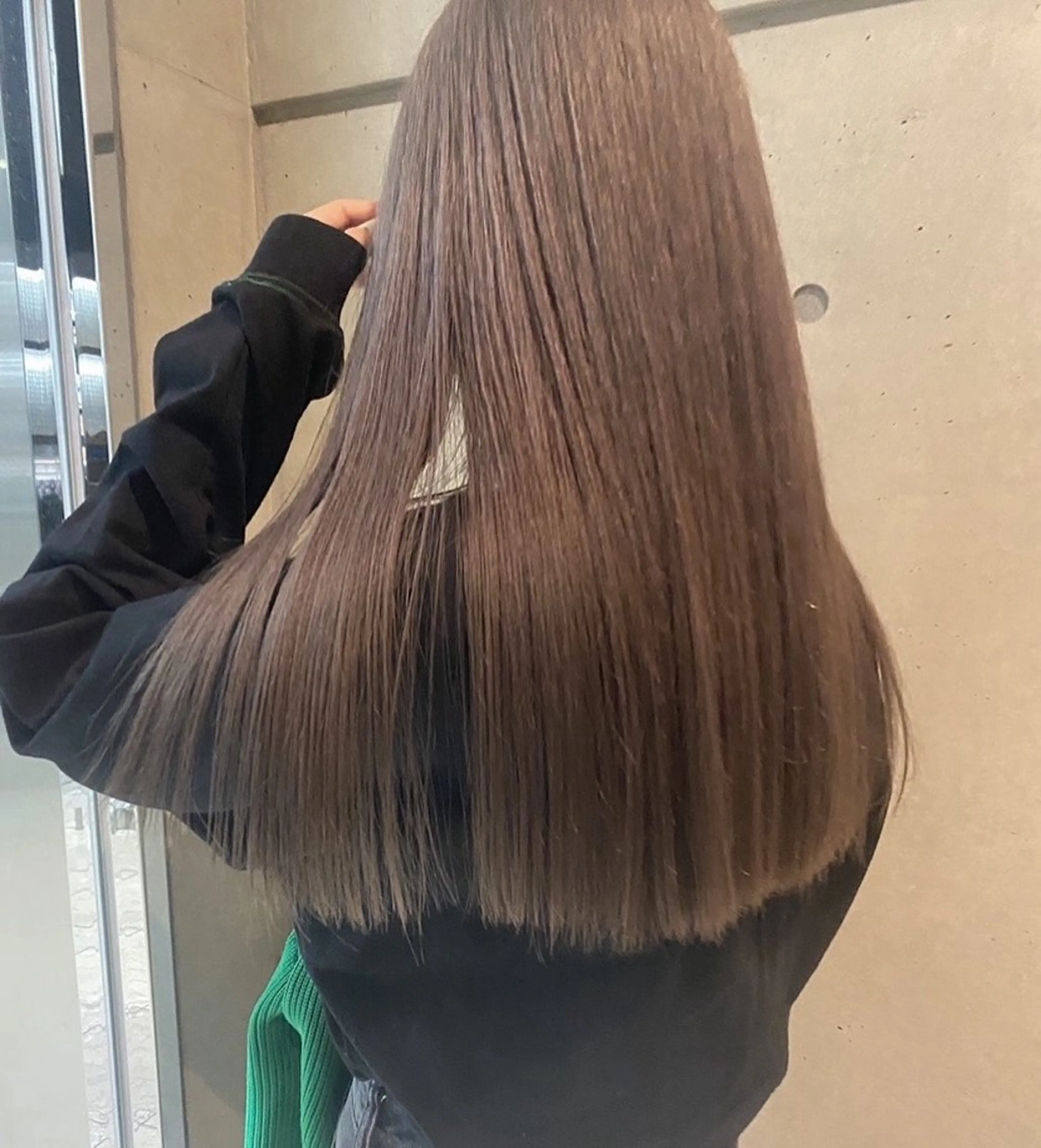 セミロング abe yuikaのヘアスタイル