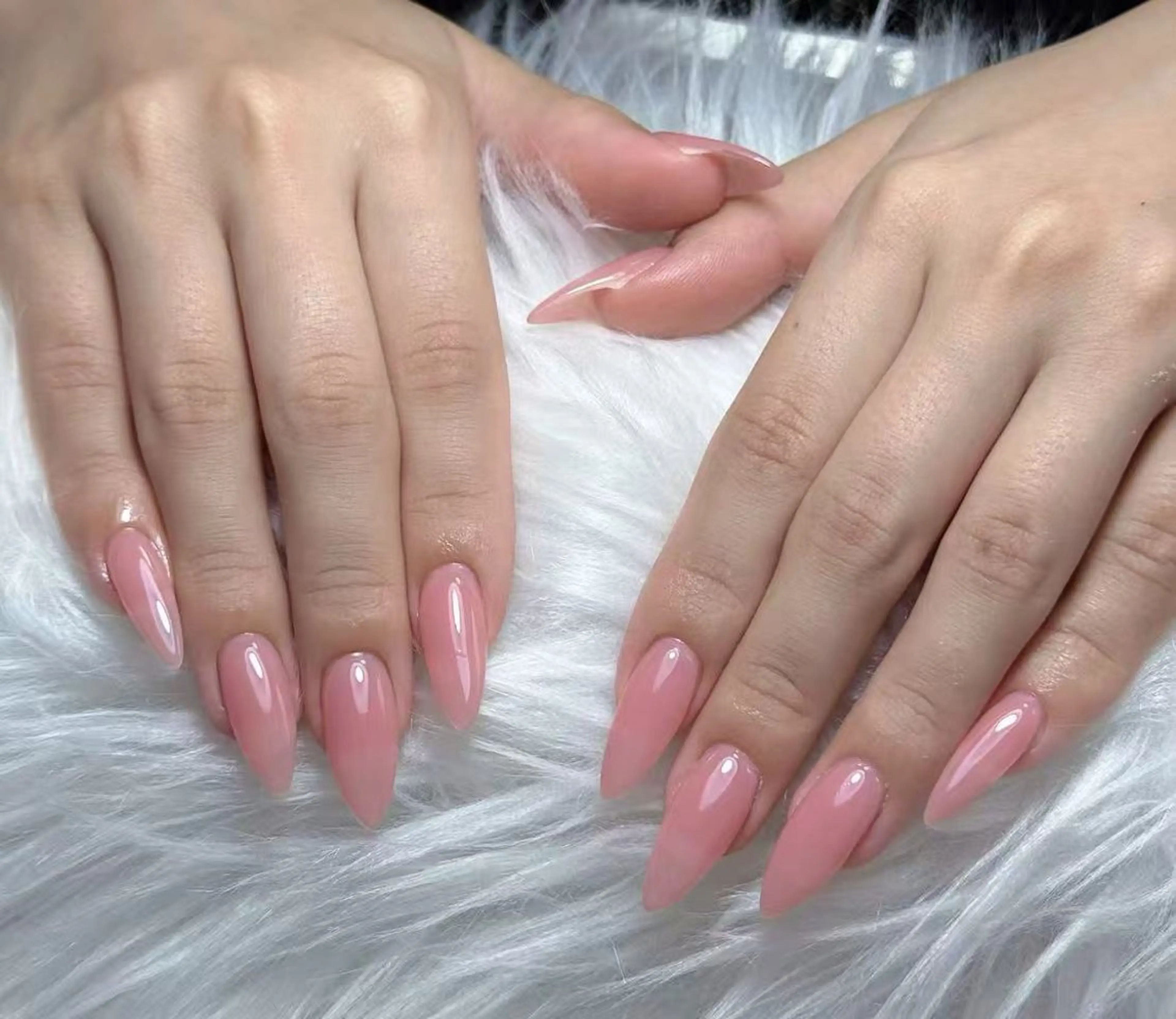 ネイル グ グのネイルデザイン