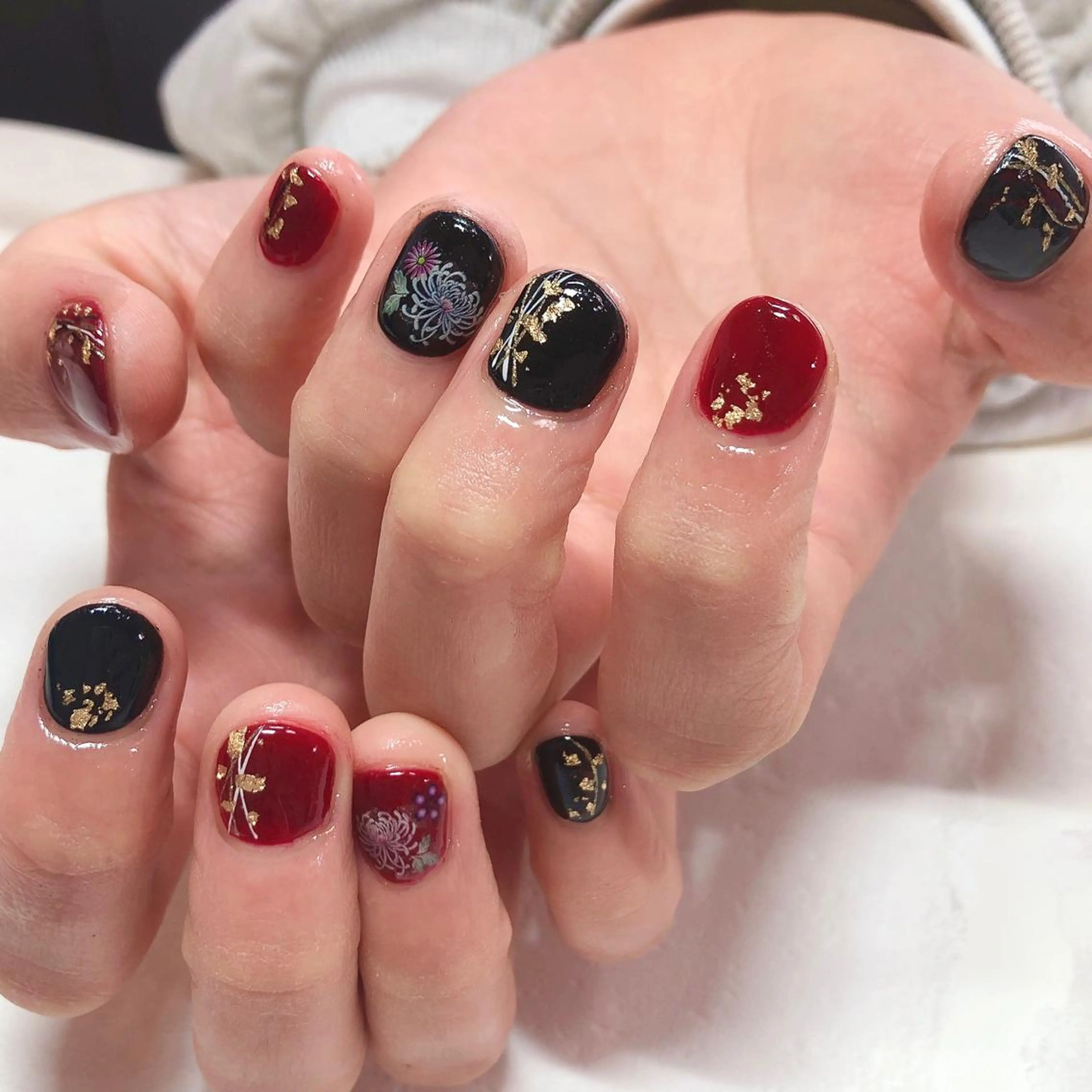 ネイル nail saron Aphrisのネイルデザイン
