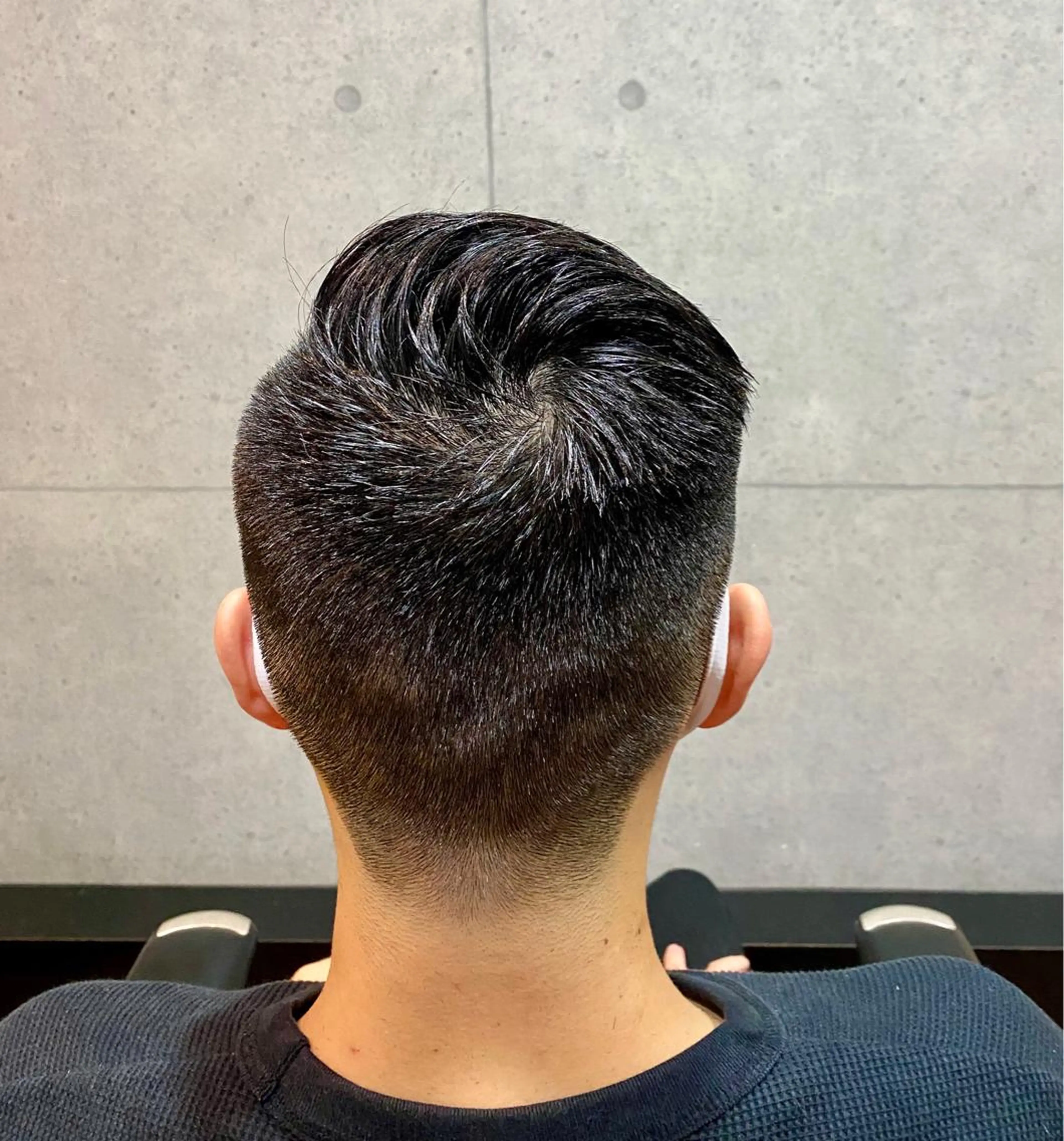 ショート 🔥無料メンズカット /パーマ🔥奥山のヘアスタイル