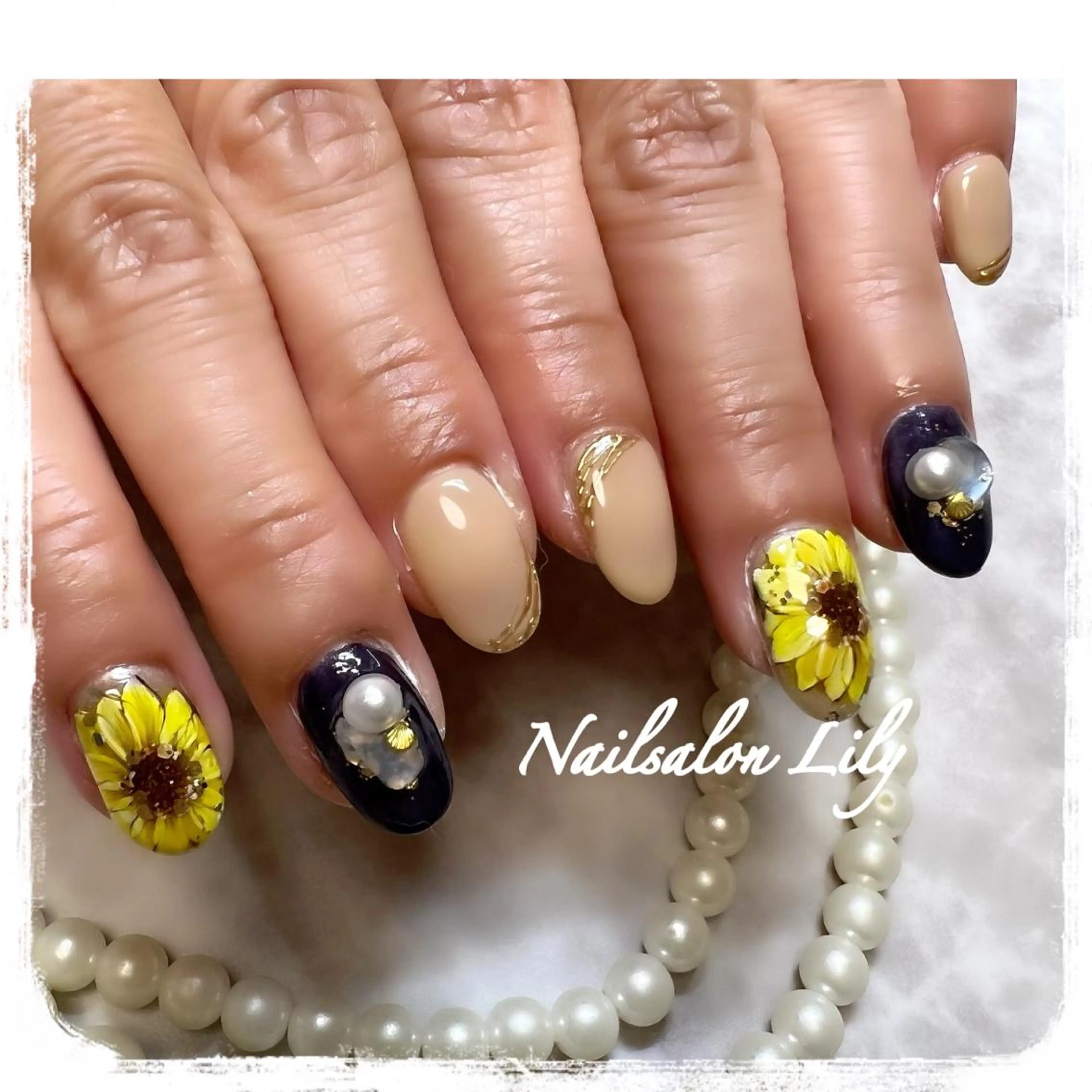 ネイル Lily*nail 🌻Mii🌻のネイルデザイン