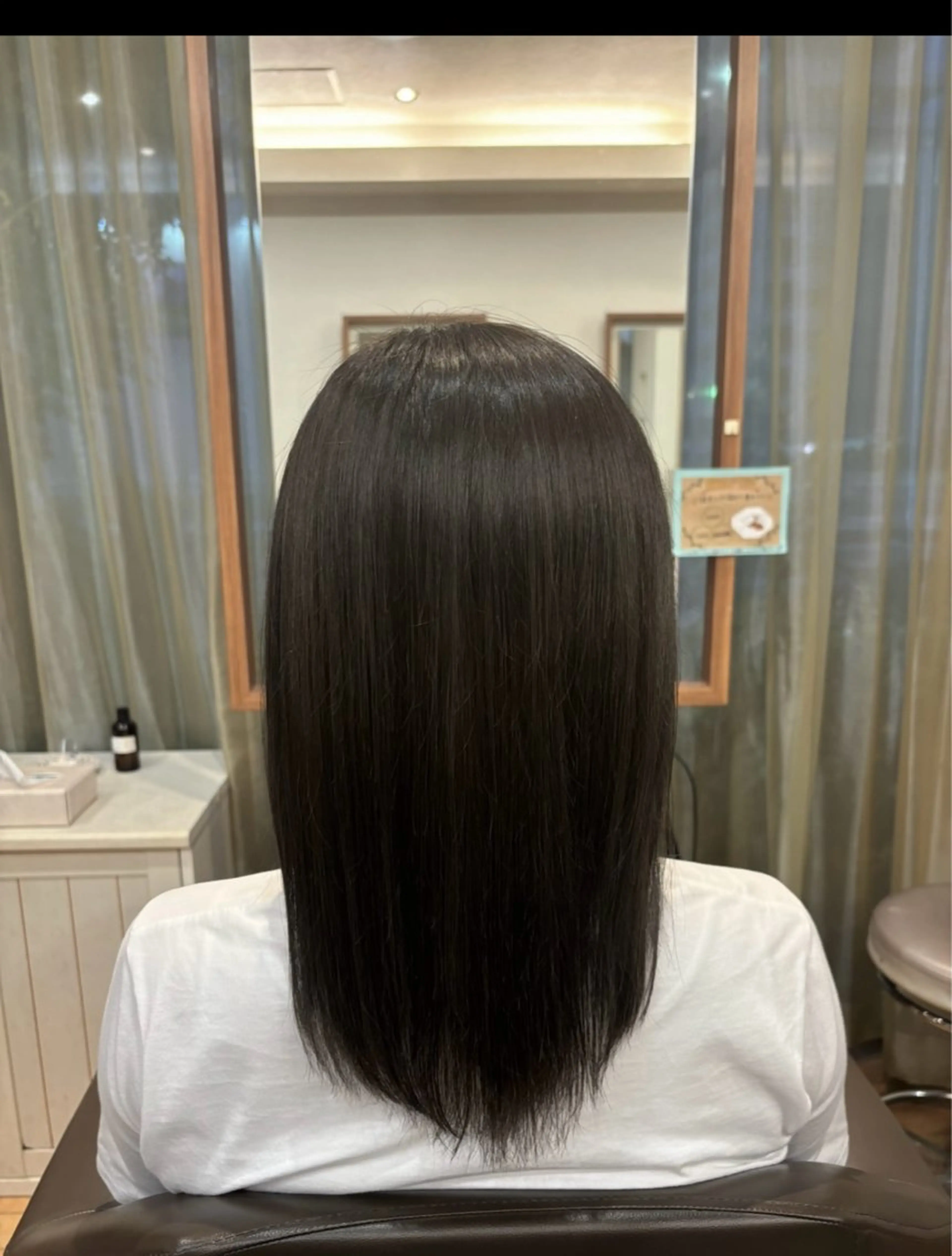 カラー 米倉 柚葉のヘアスタイル