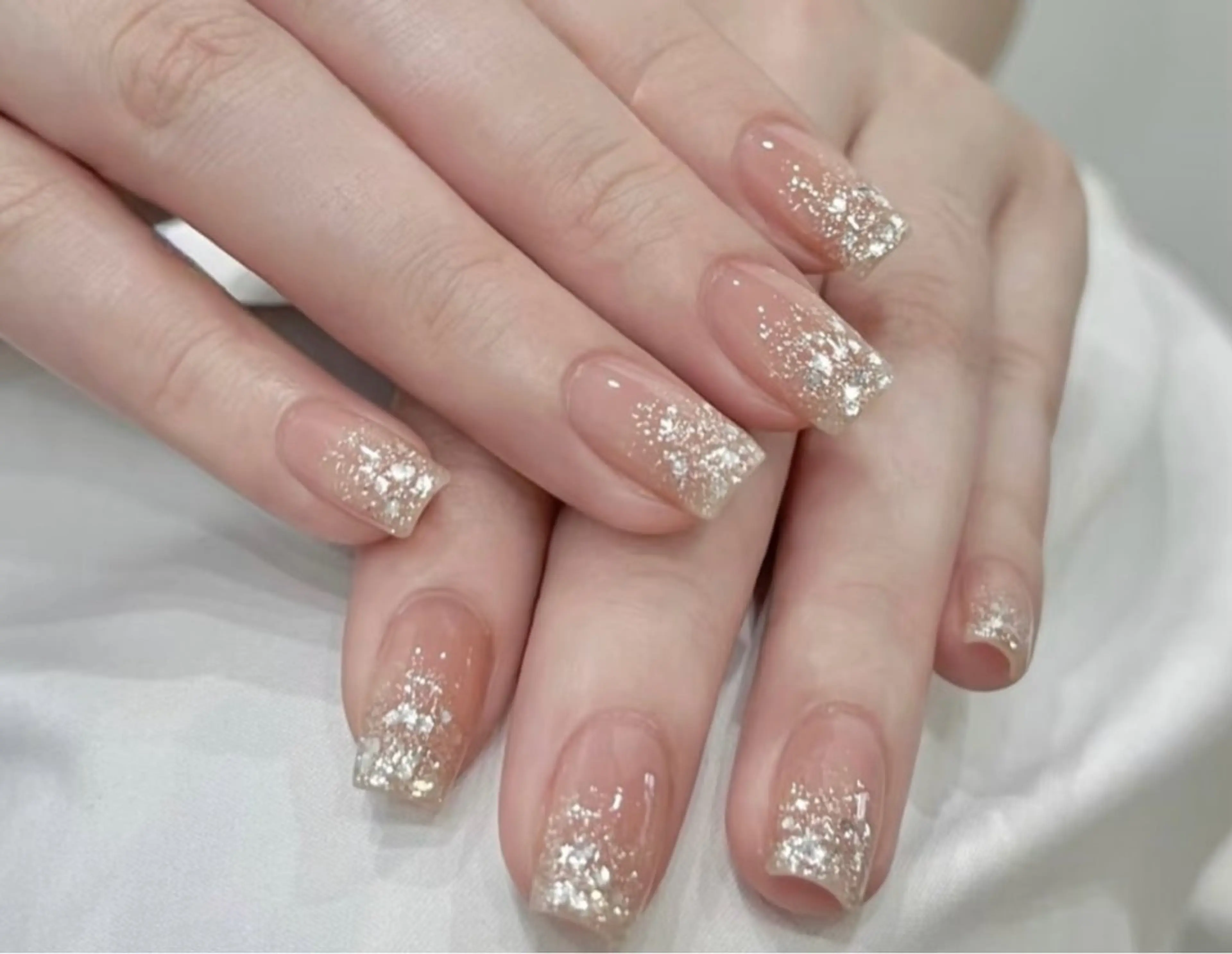 ネイル ジェルネイル キラキラネイル ラメ(グリッター) ワンカラーネイル シンプルネイル EG えまEMAのネイルデザイン