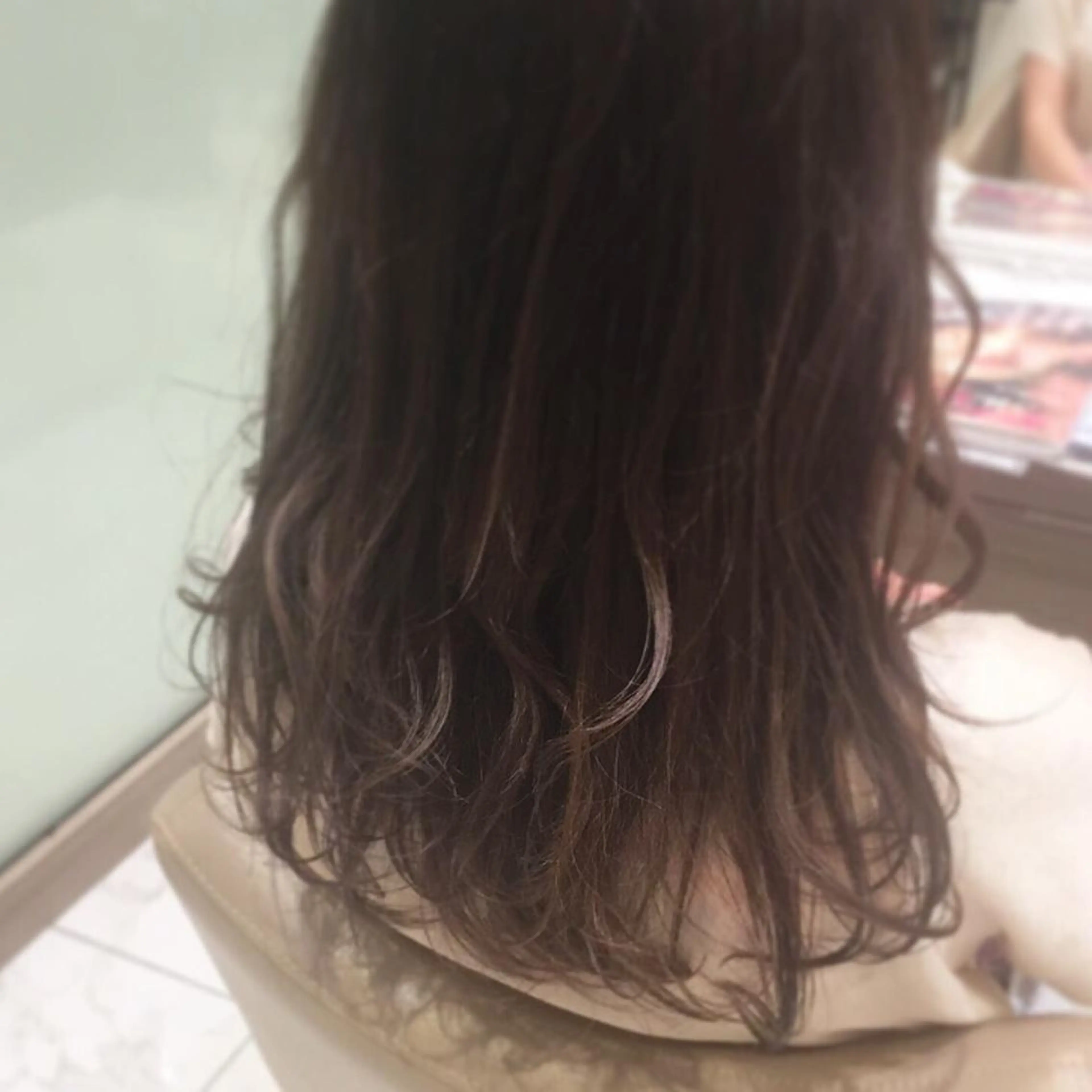 ロング カラー グレージュ 清野 大のヘアスタイル