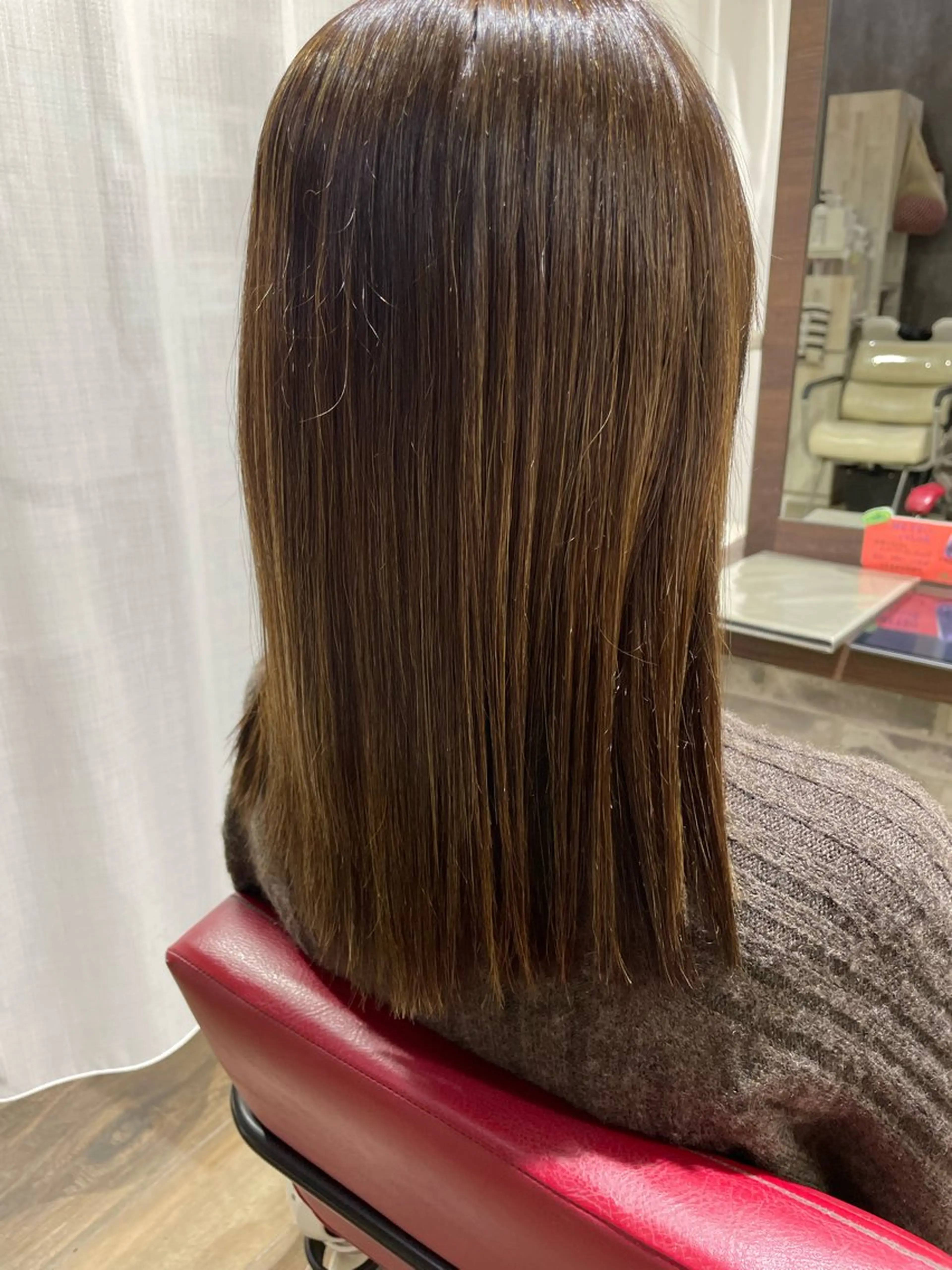 セミロング 兼松 美香のヘアスタイル