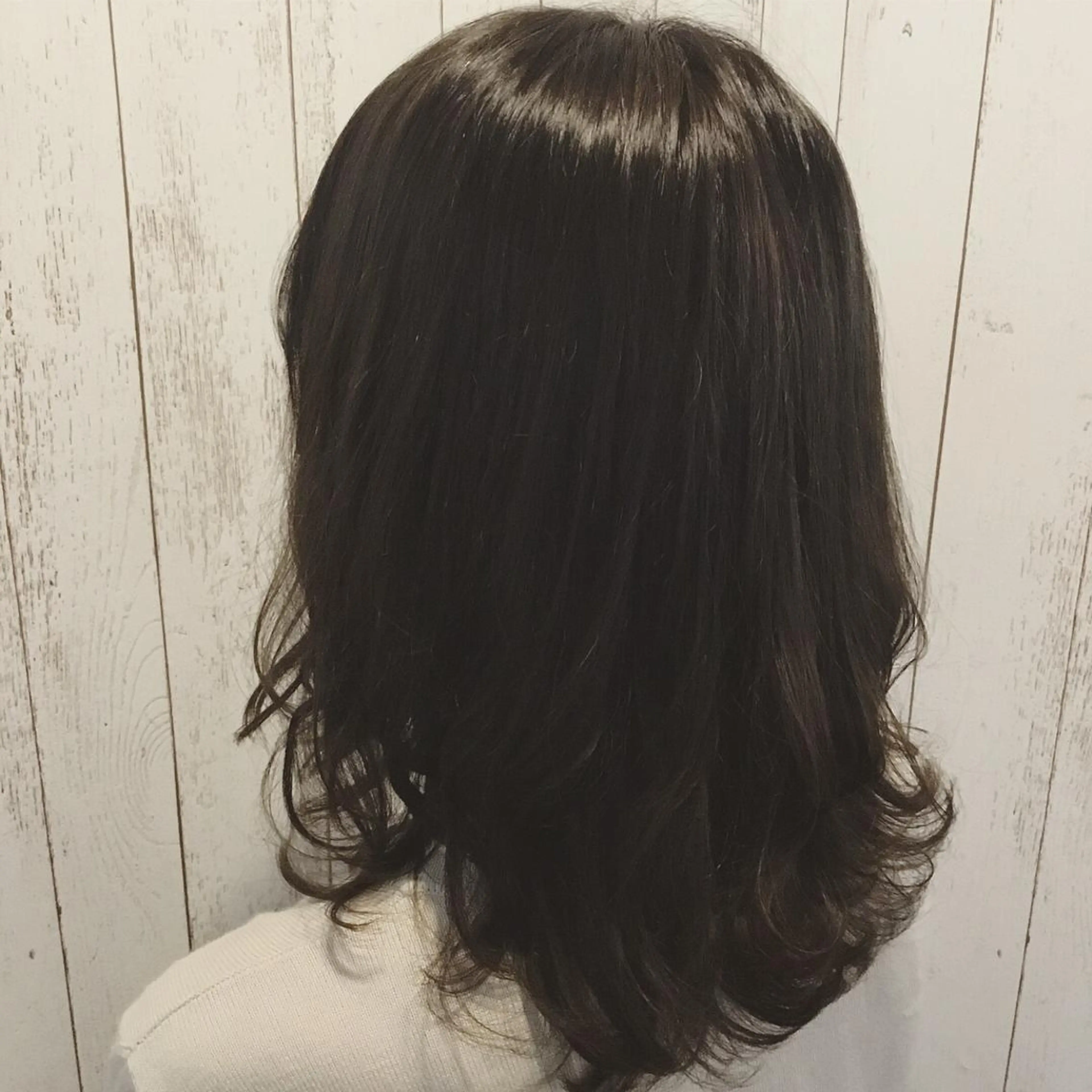 ミディアム カラー パーマ 金崎 新吾のヘアスタイル