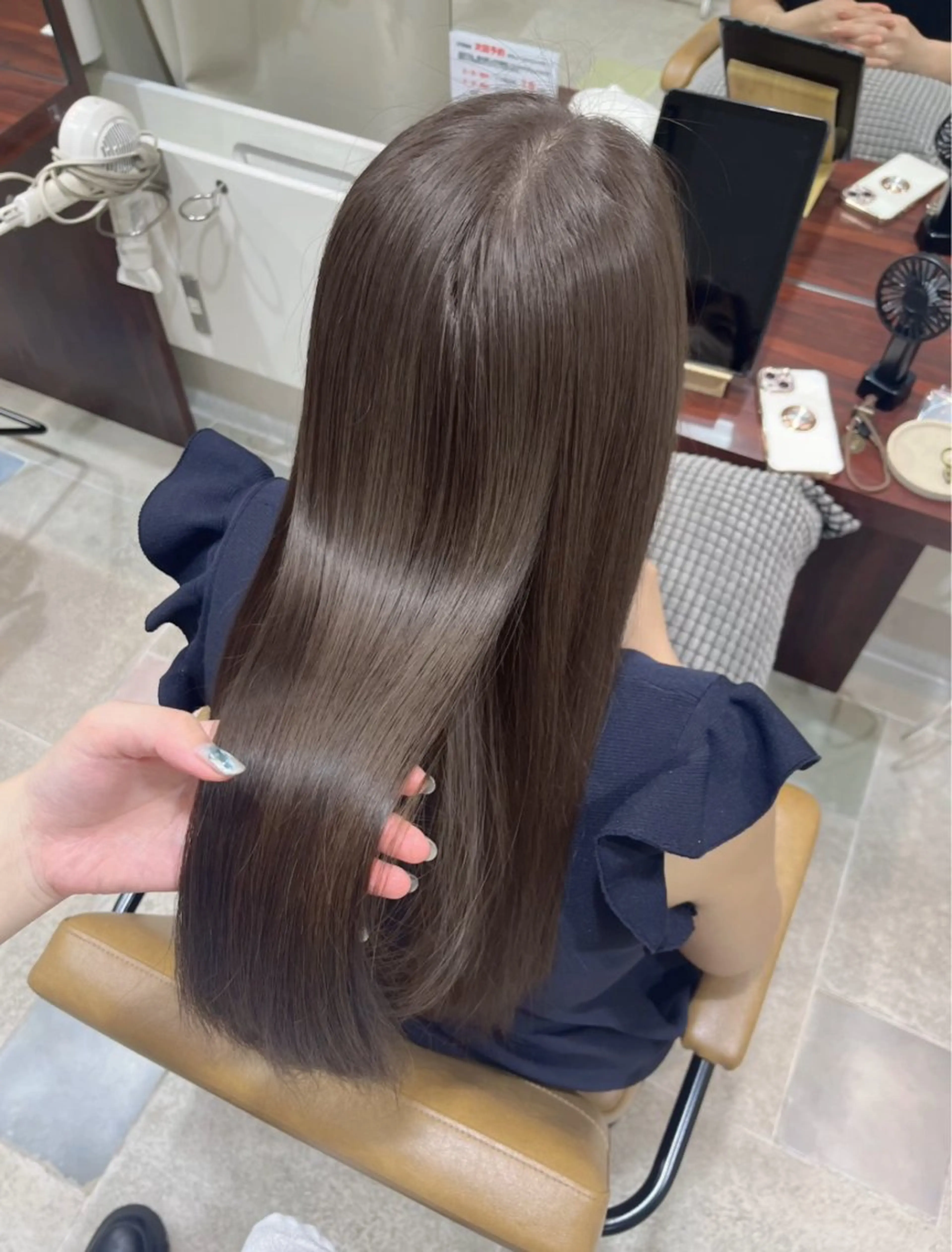 ロング トリートメント 酸熱トリートメント カット トリートメント 透明感カラー／ 艶感カラー／RAMUのヘアスタイル