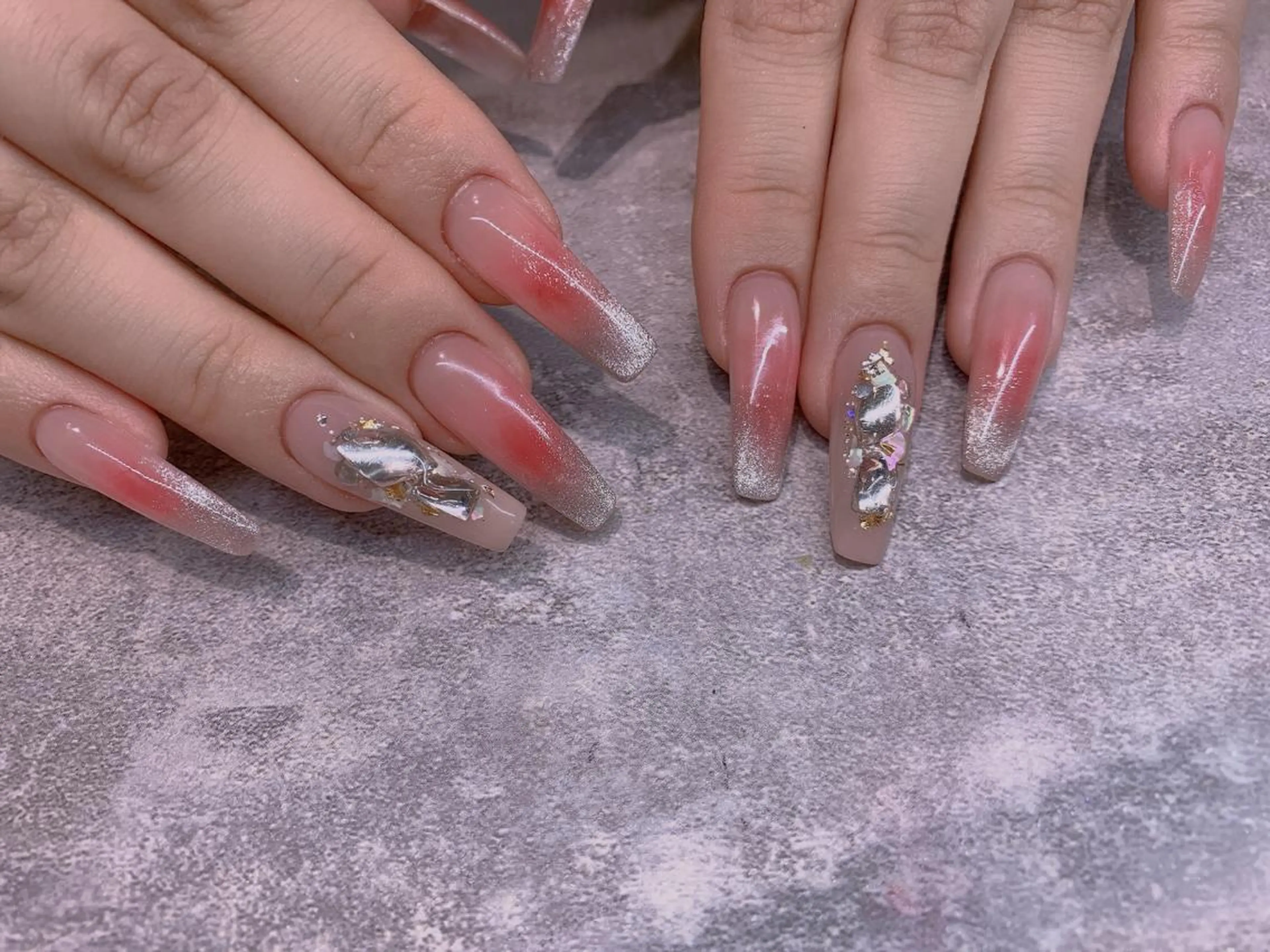 ネイル 美爪パラジェル導入店 Sunnilyのネイルデザイン