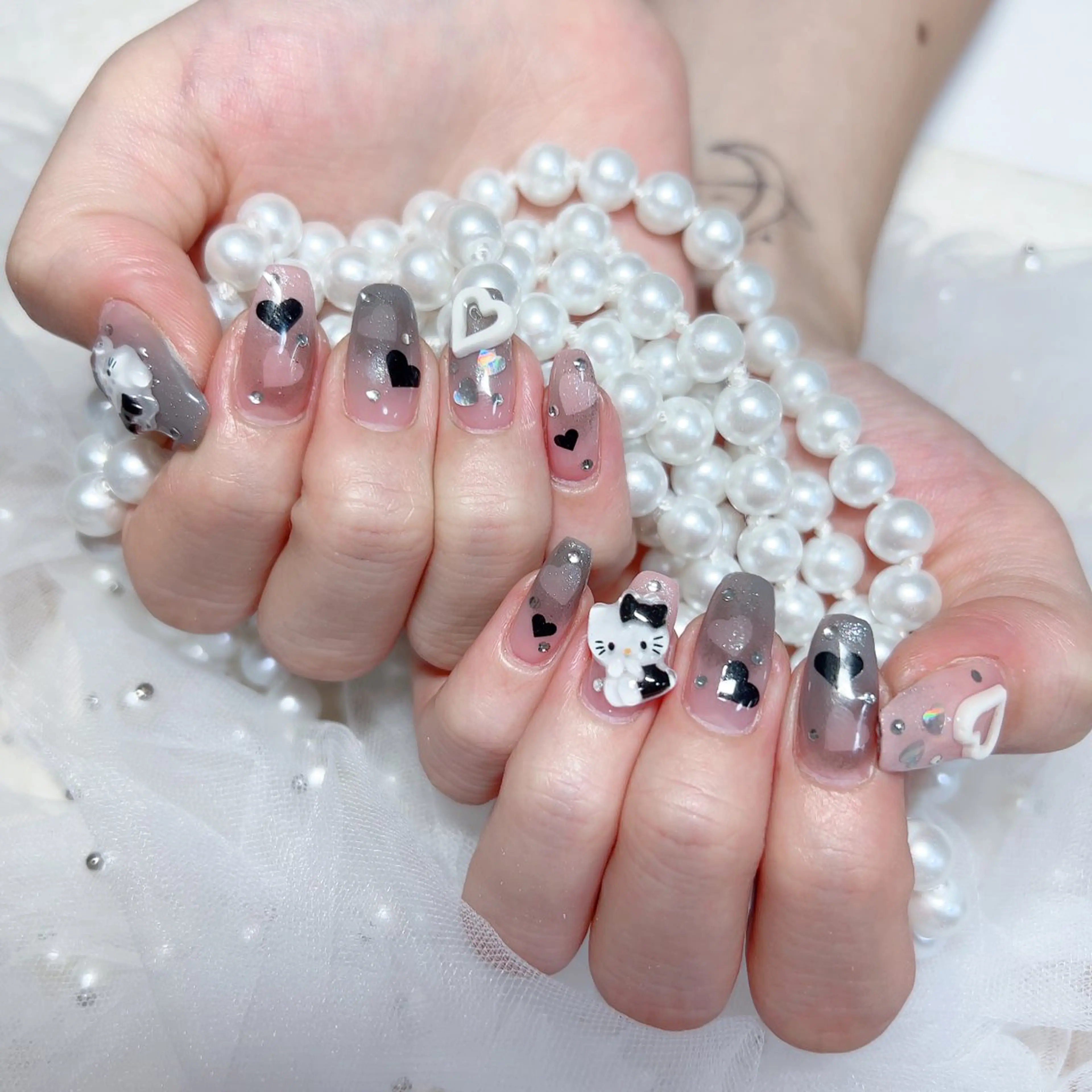 ネイル ハンドネイル M🌷nail 長さだし専門店のネイルデザイン