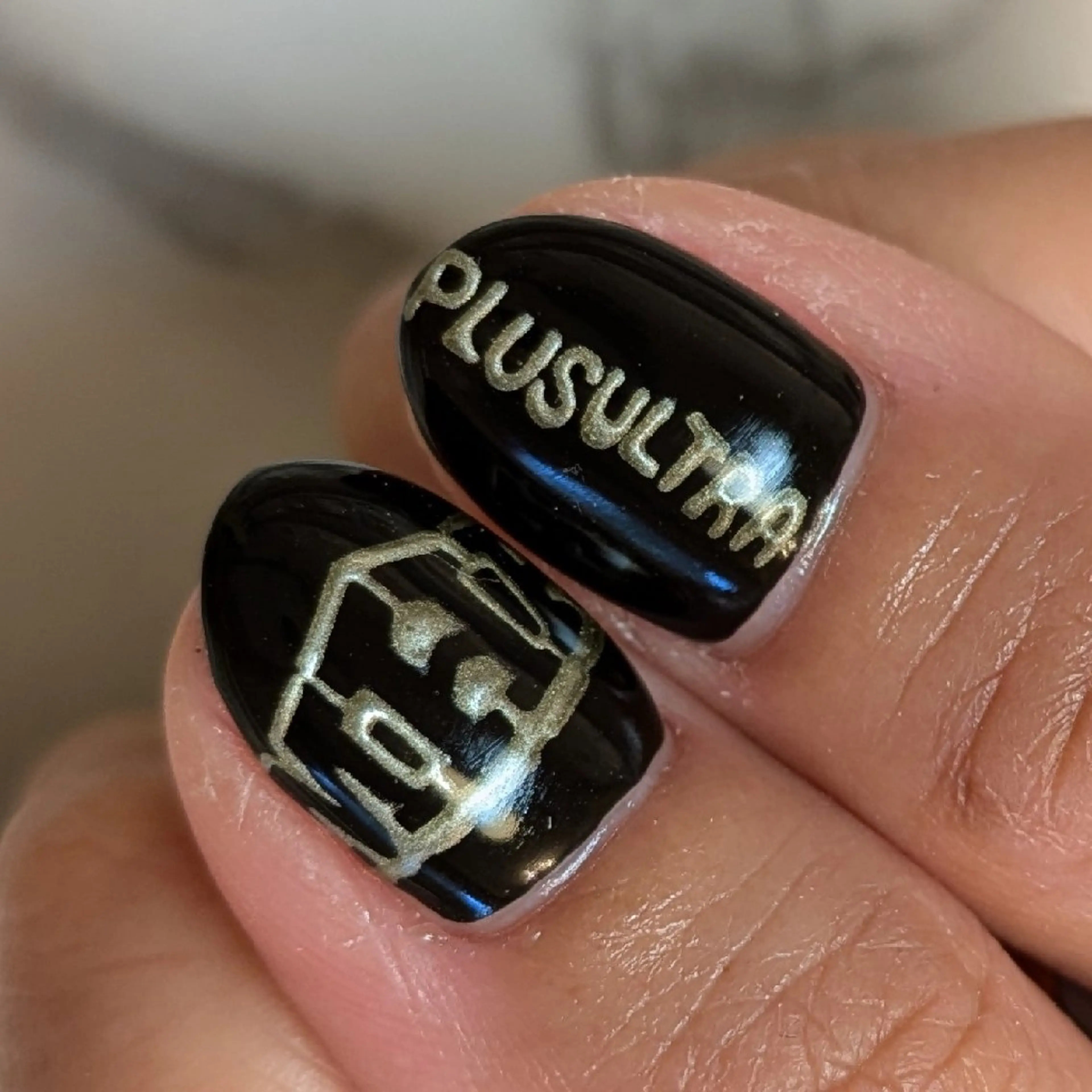 ネイル ジェヌインネイル 河内のネイルデザイン