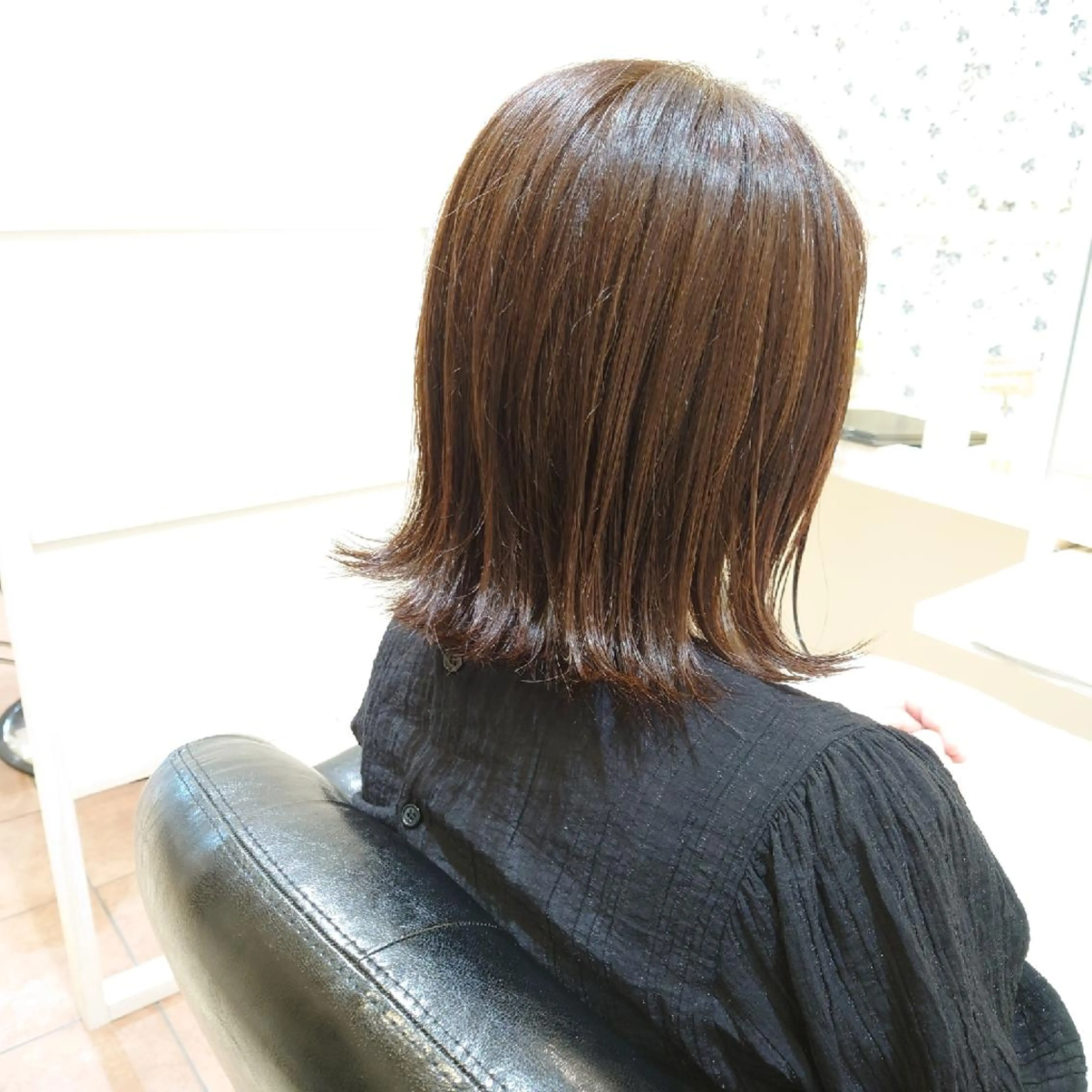 ショート カラー こせき えみのヘアスタイル