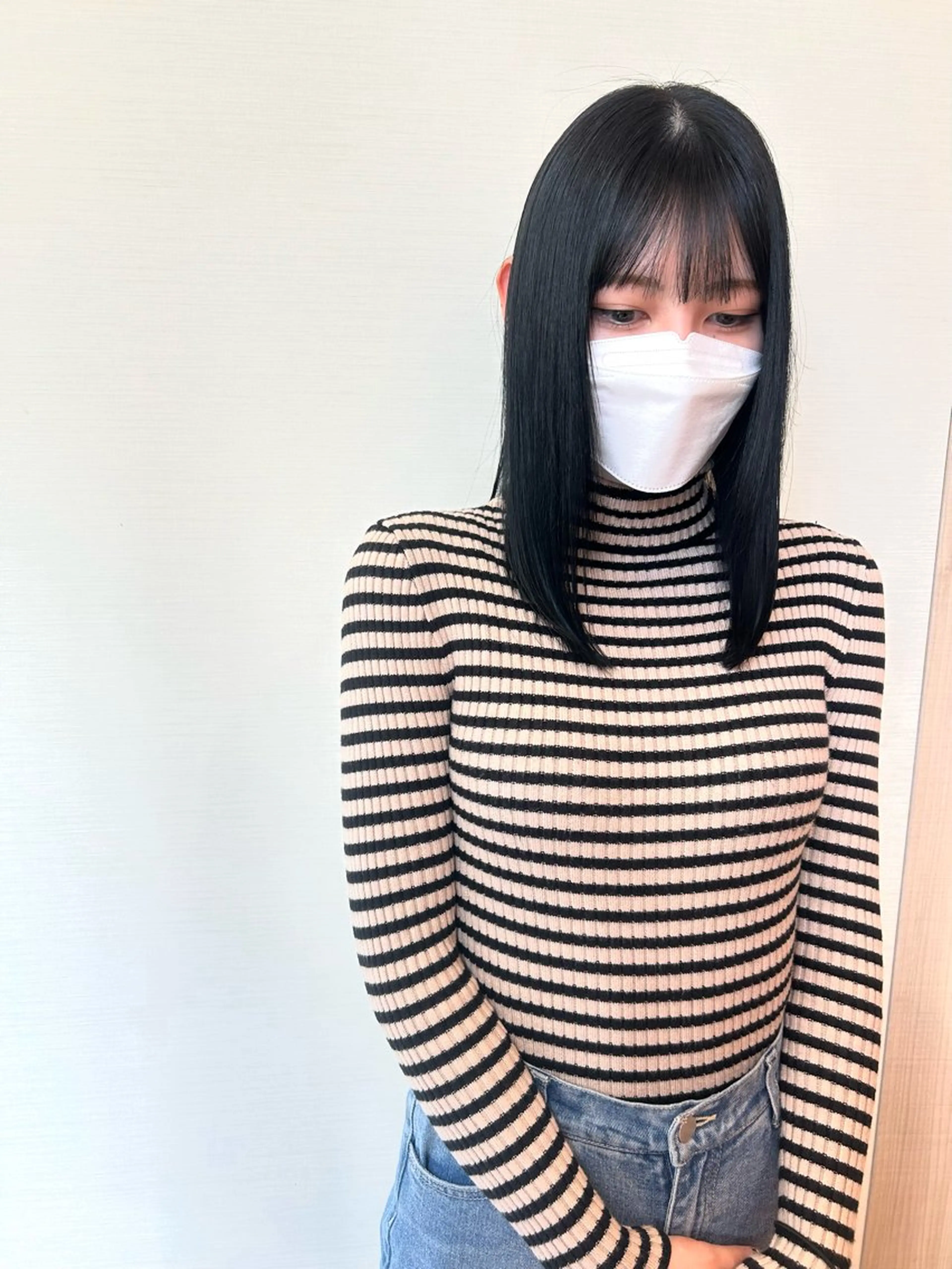 セミロング カラー ミ ユのヘアスタイル