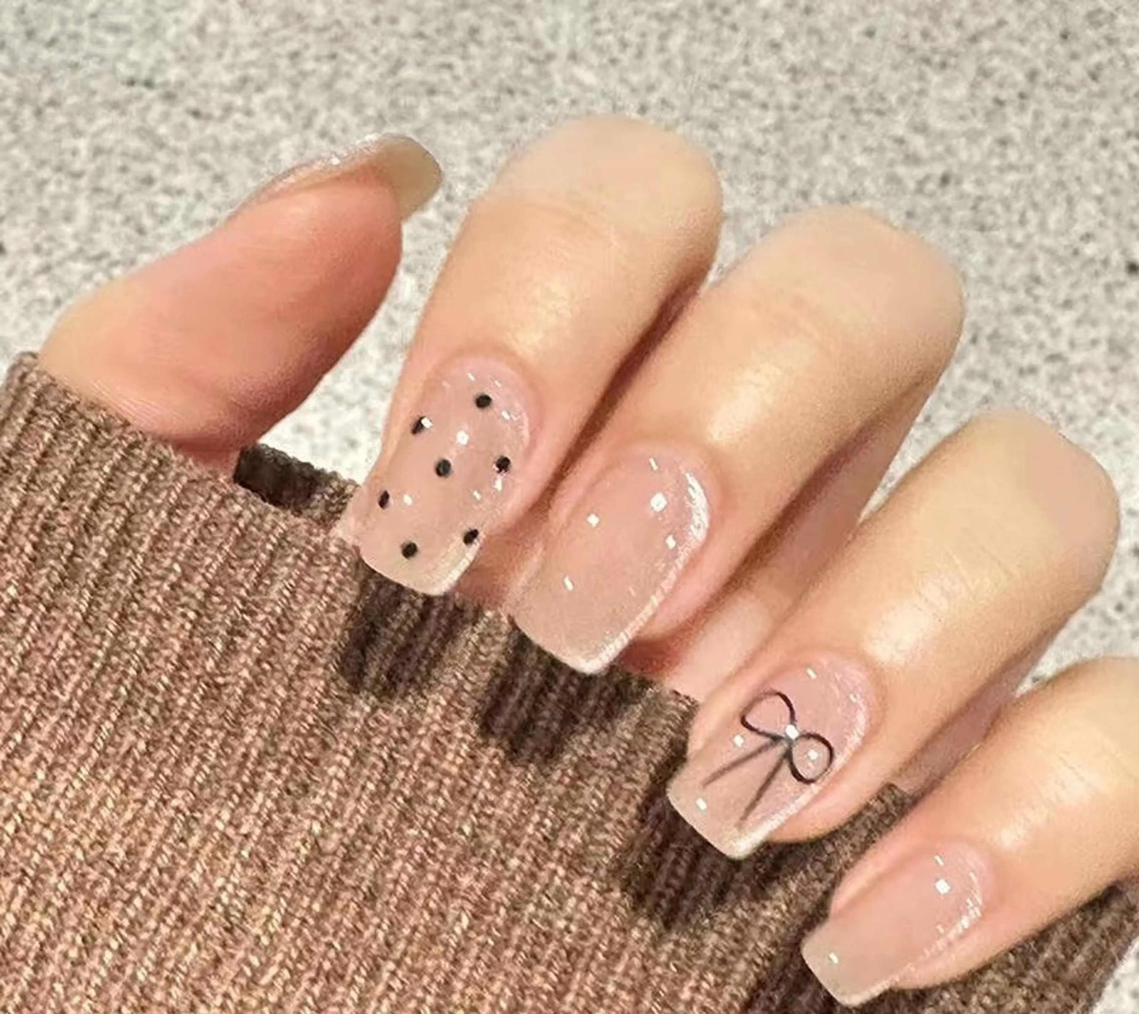 ネイル 高木 維麗絲のネイルデザイン