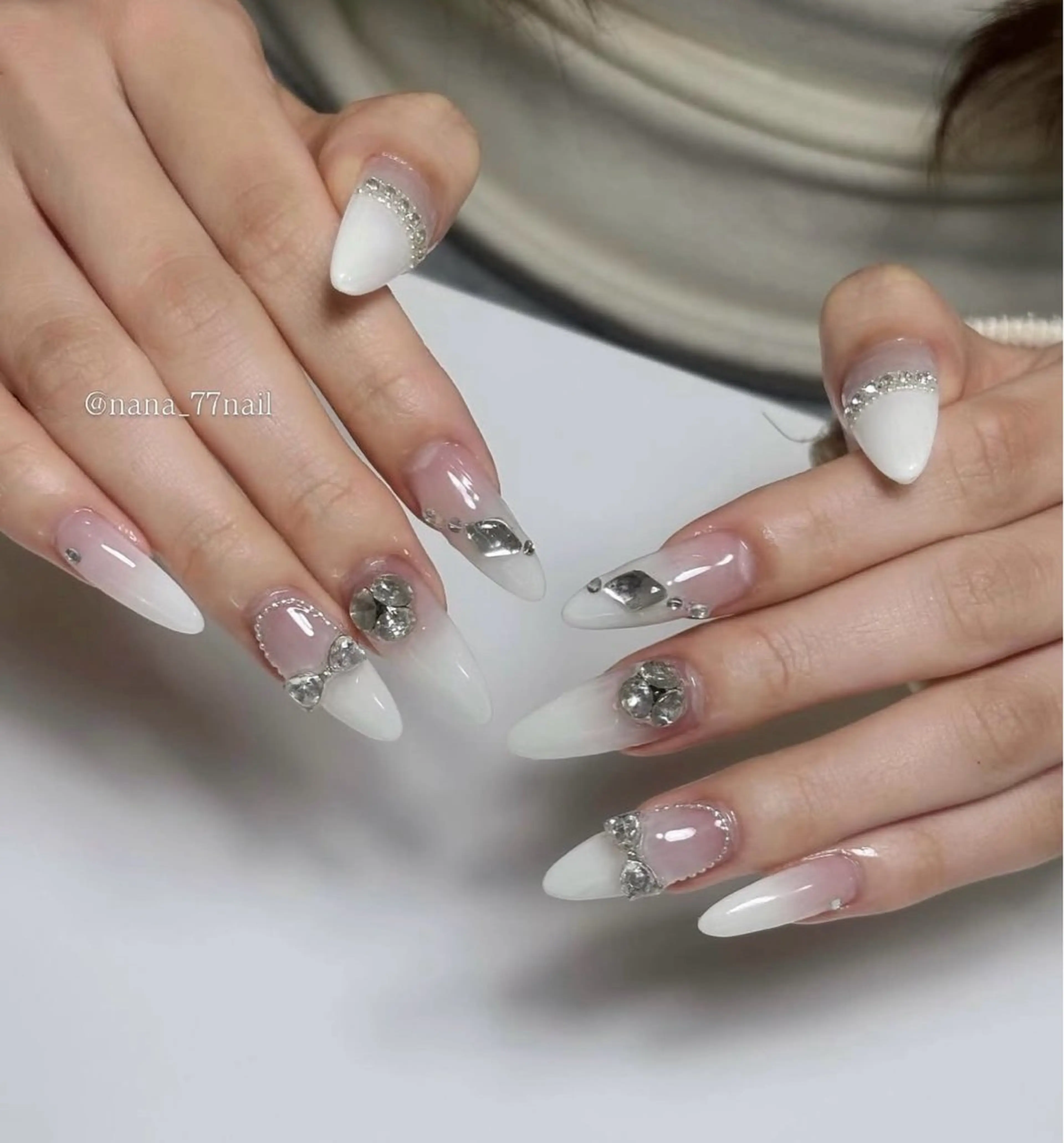 ネイル ハンドネイル Nana .⋆𝜗𝜚のネイルデザイン