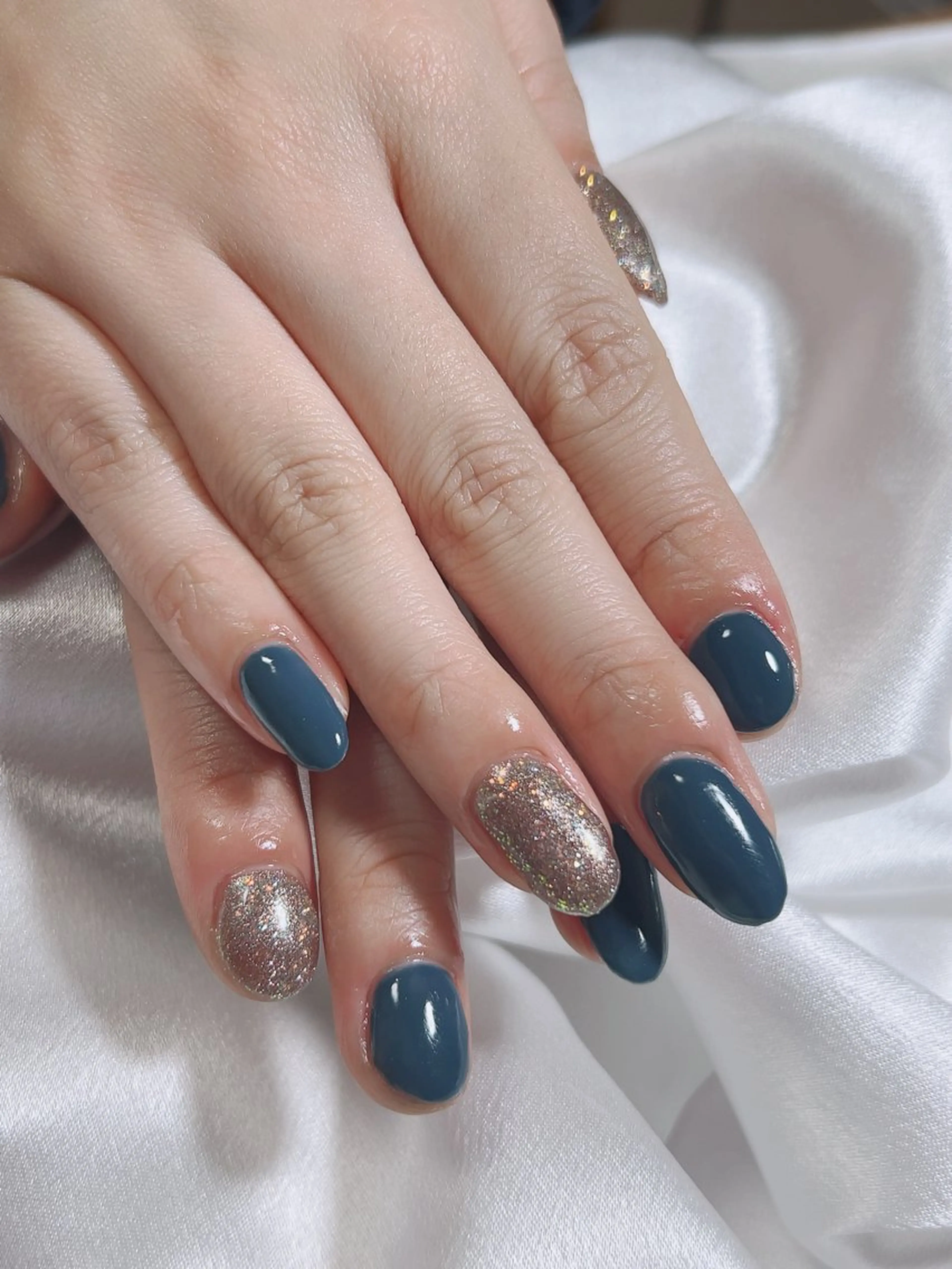 ネイル ハンドネイル nail studio Ulu所属・漆崎 茜のネイルデザイン