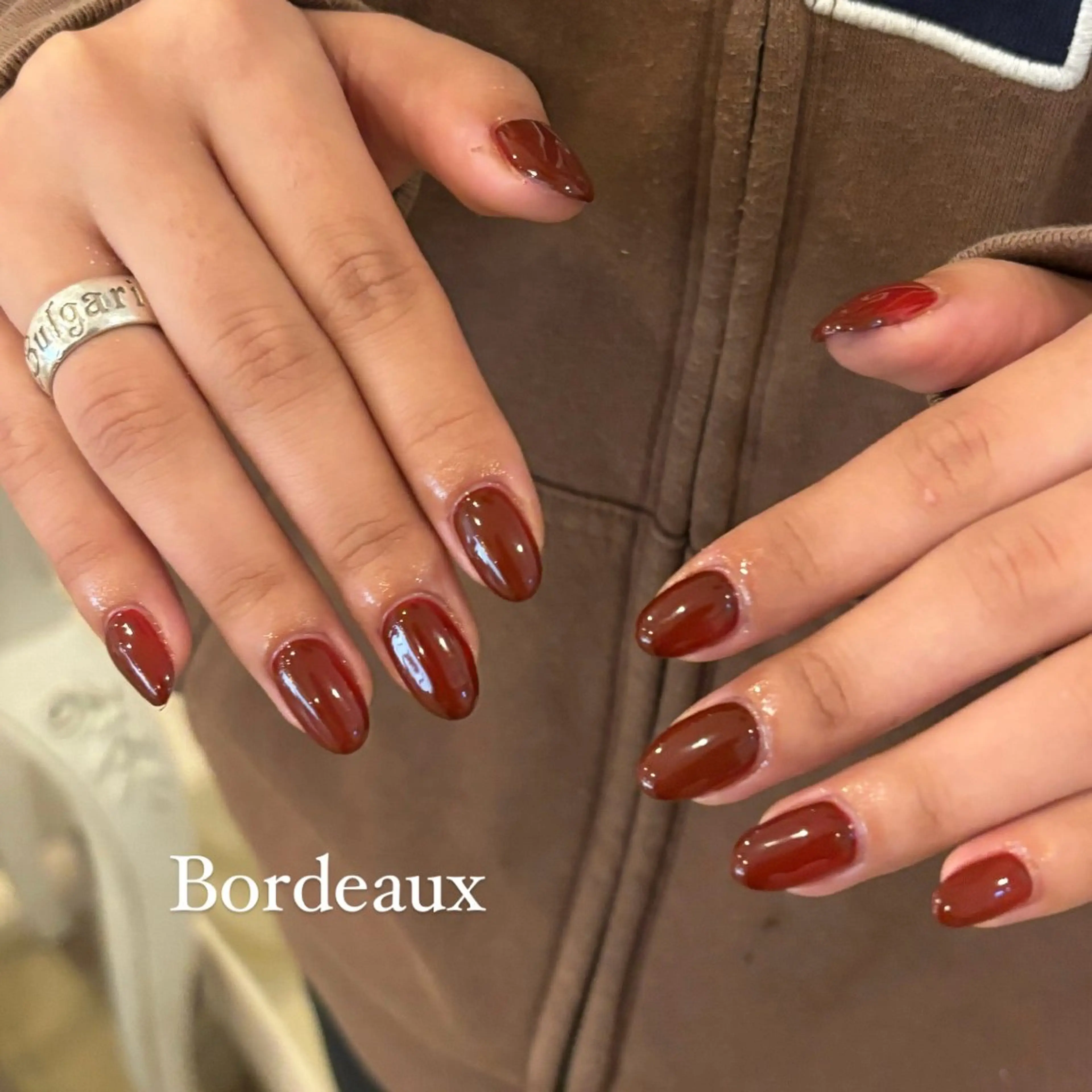ネイル ボルドー ワンカラーネイル ハンドネイル millie ainee太田のネイルデザイン