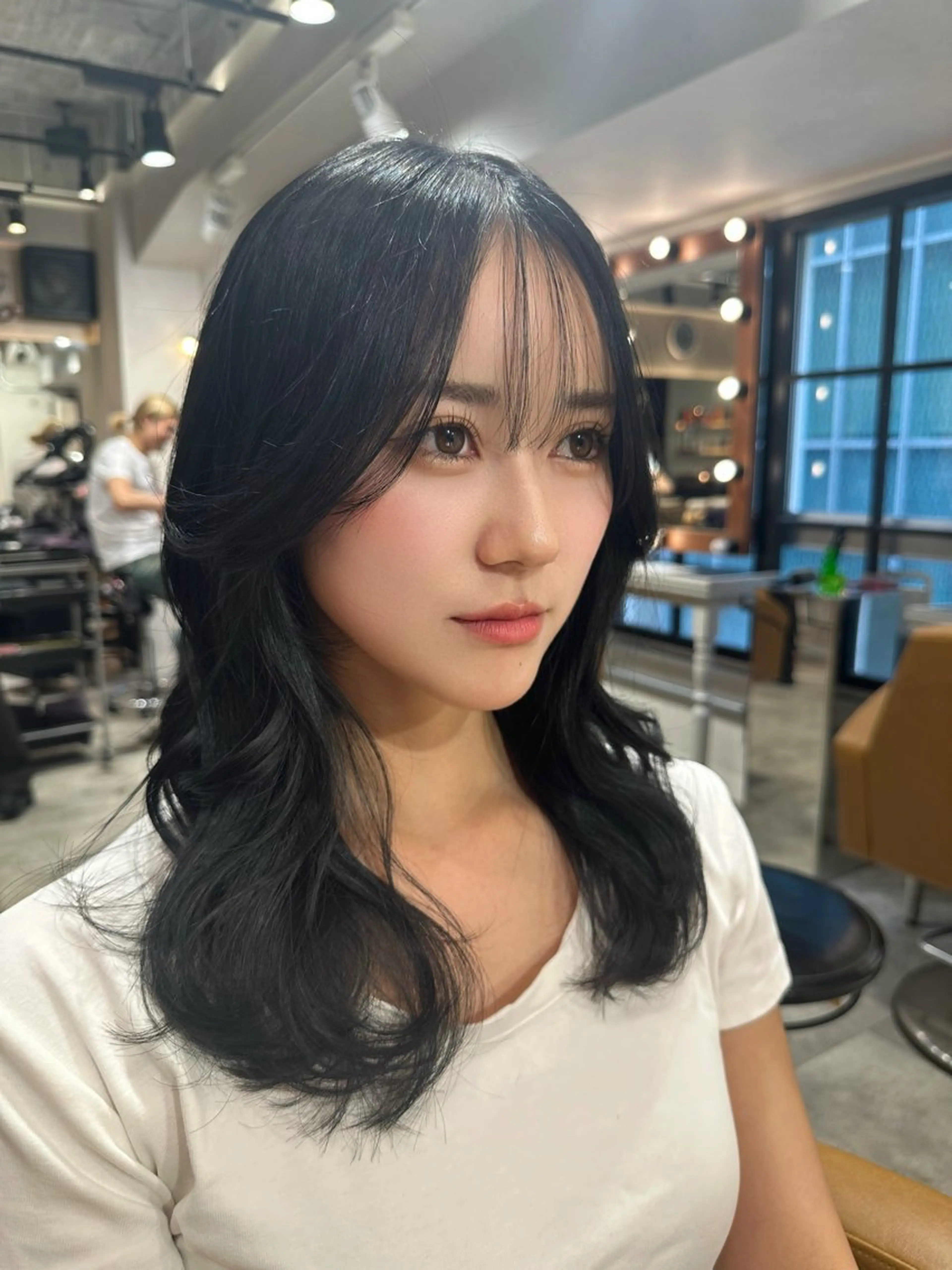 セミロング カラー グレージュ 韓国風ヘア レイヤーカット レイヤー/艶髪/ 髪質改善/YUYAのヘアスタイル