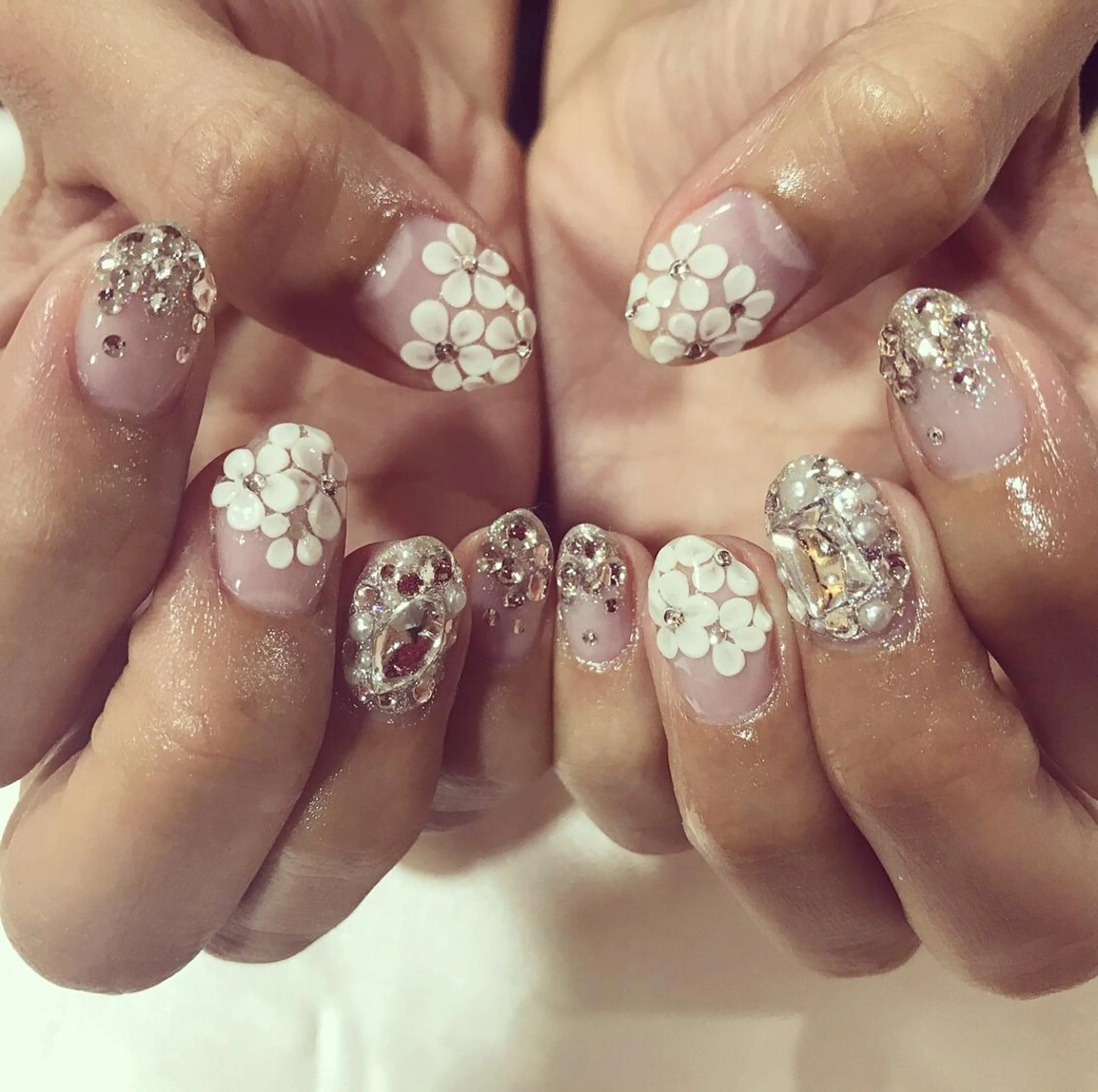 ネイル ブライダルネイル nailartist lisaのネイルデザイン