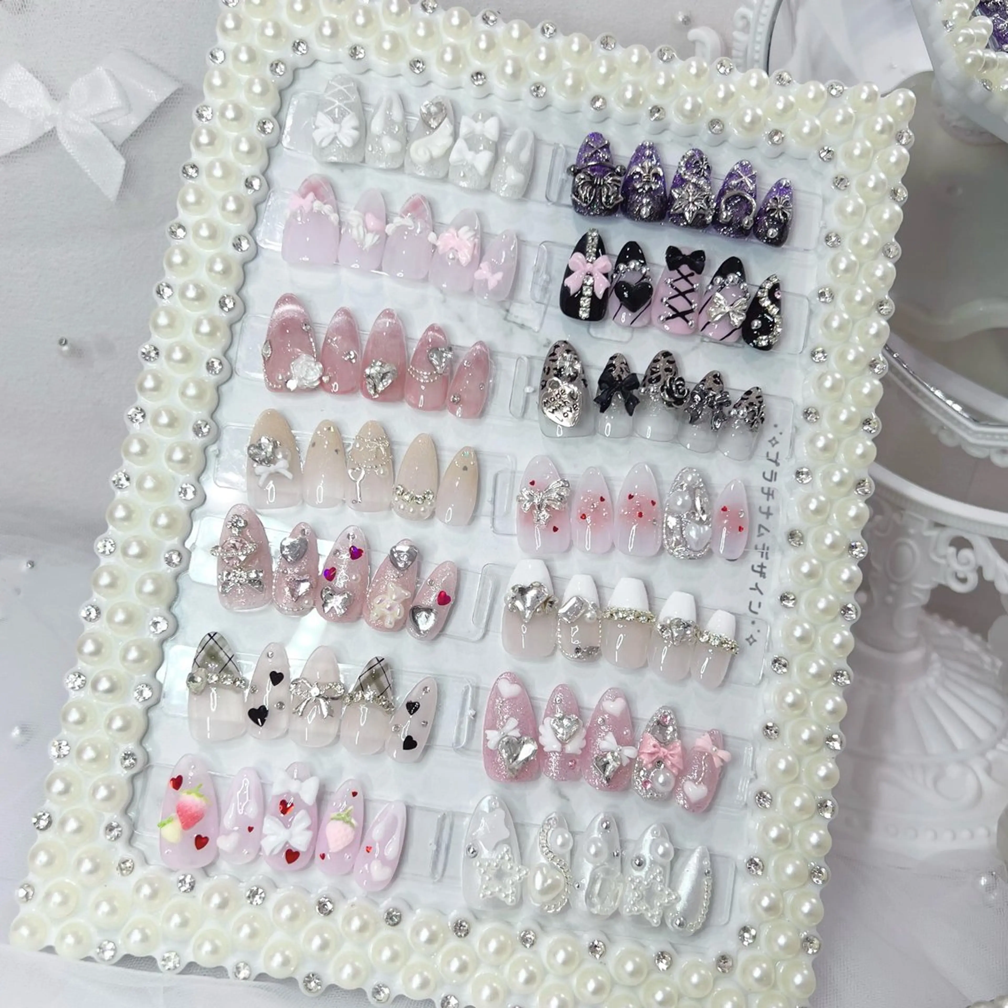 プラチナムデザイン 定額 8700円 初回オフ無料の写真