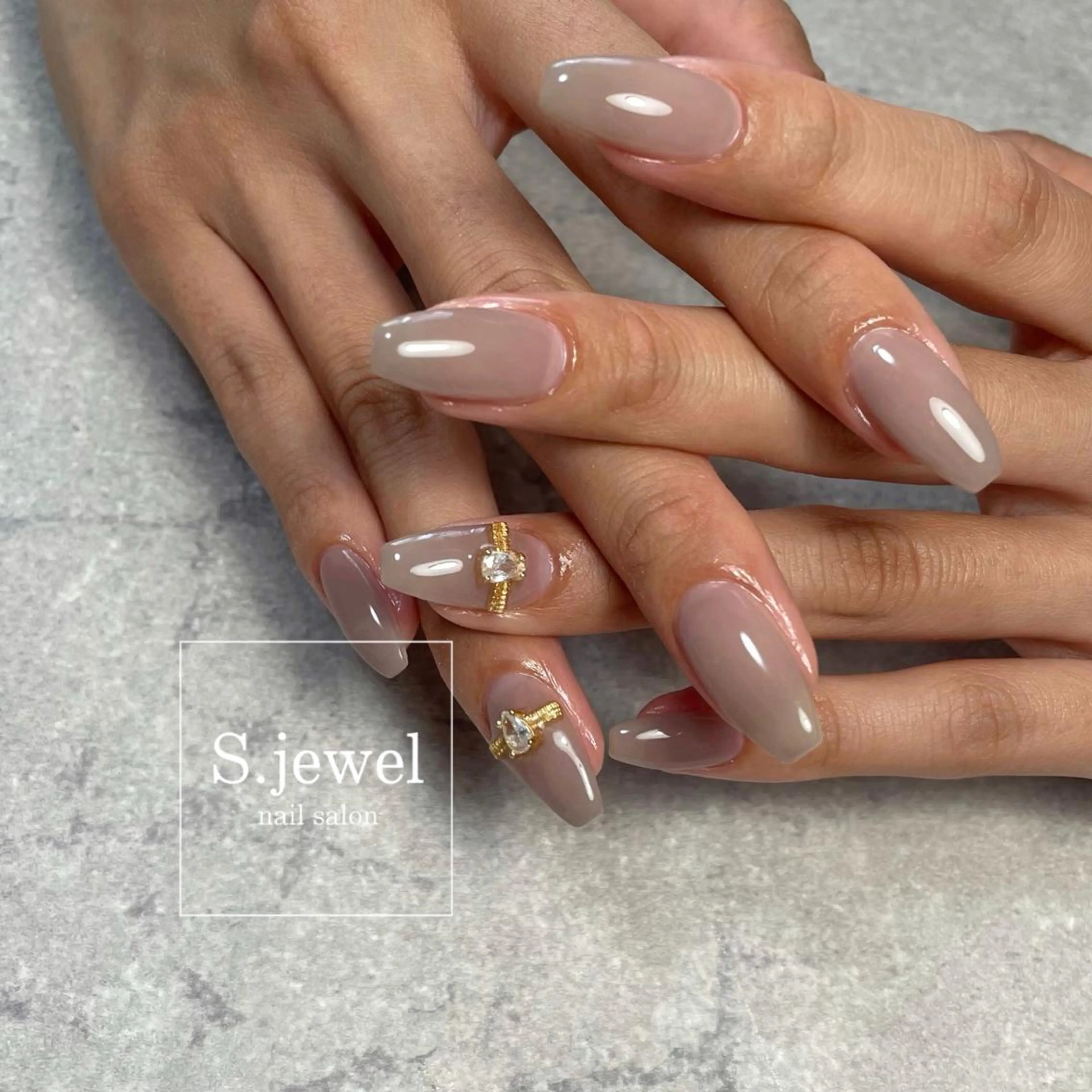 ネイル S. JEWELのネイルデザイン