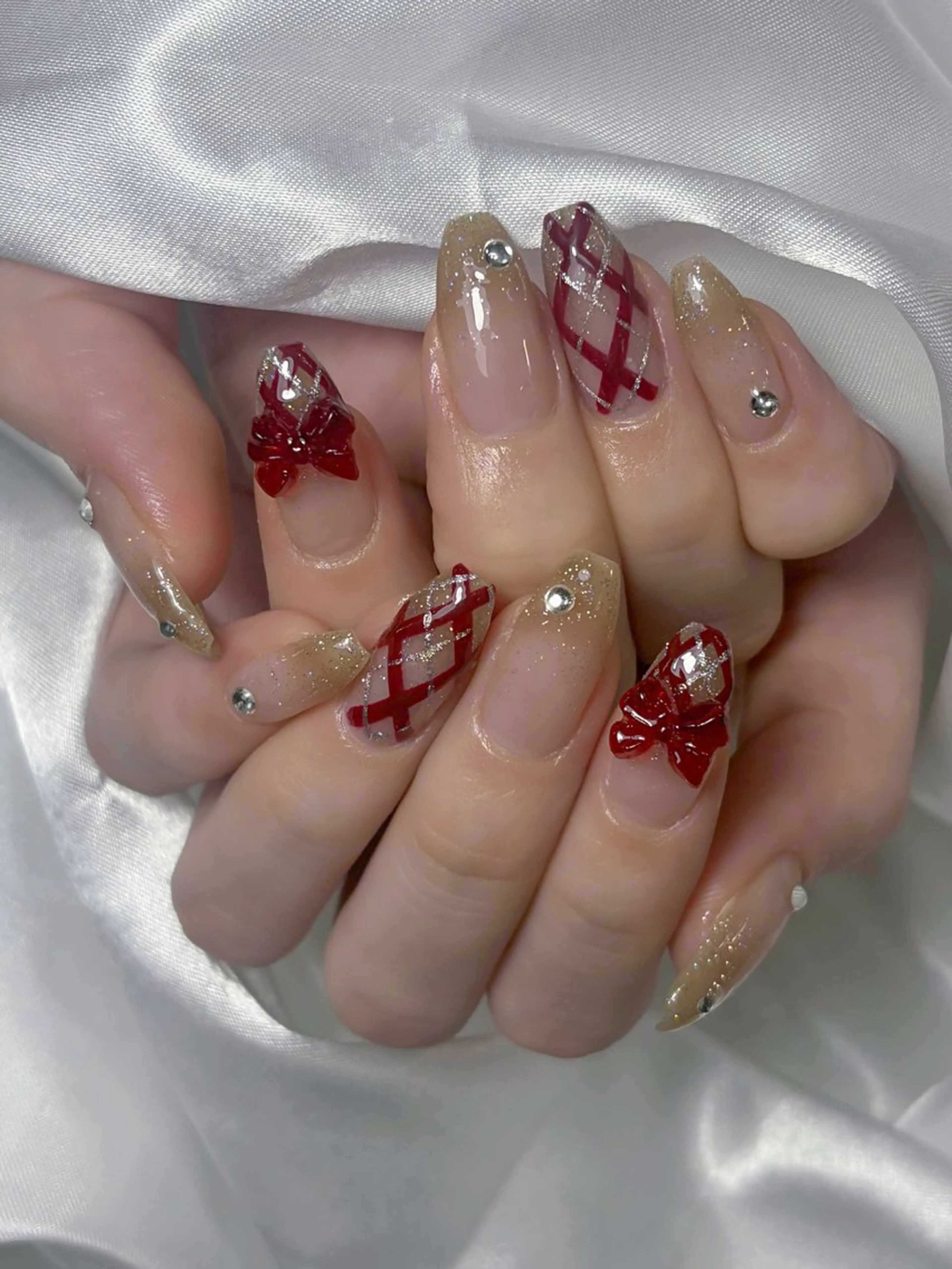 ネイル ハンドネイル LEELA NAIL STUDIOのネイルデザイン