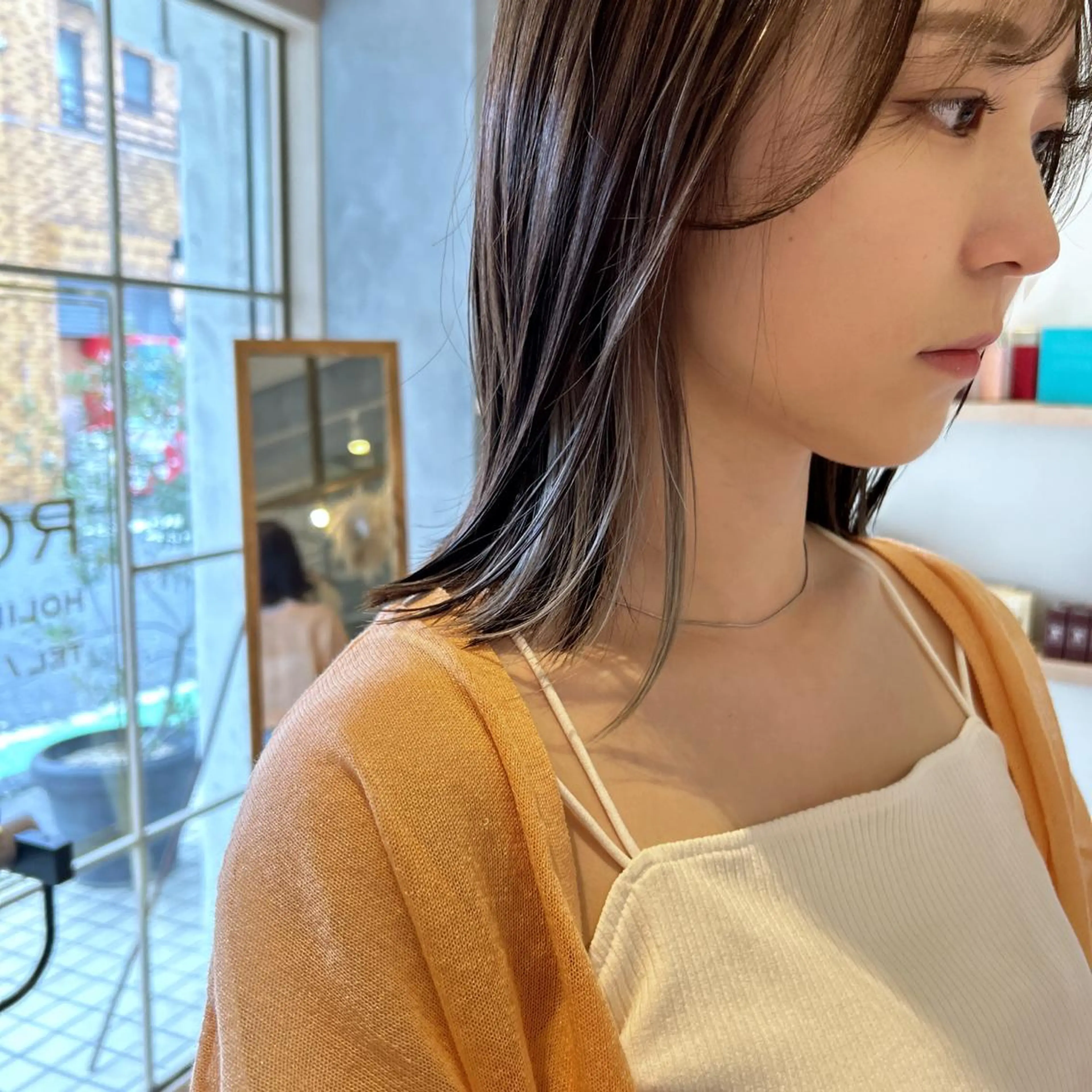 ショート カラー kanami - ROCCO -のヘアスタイル