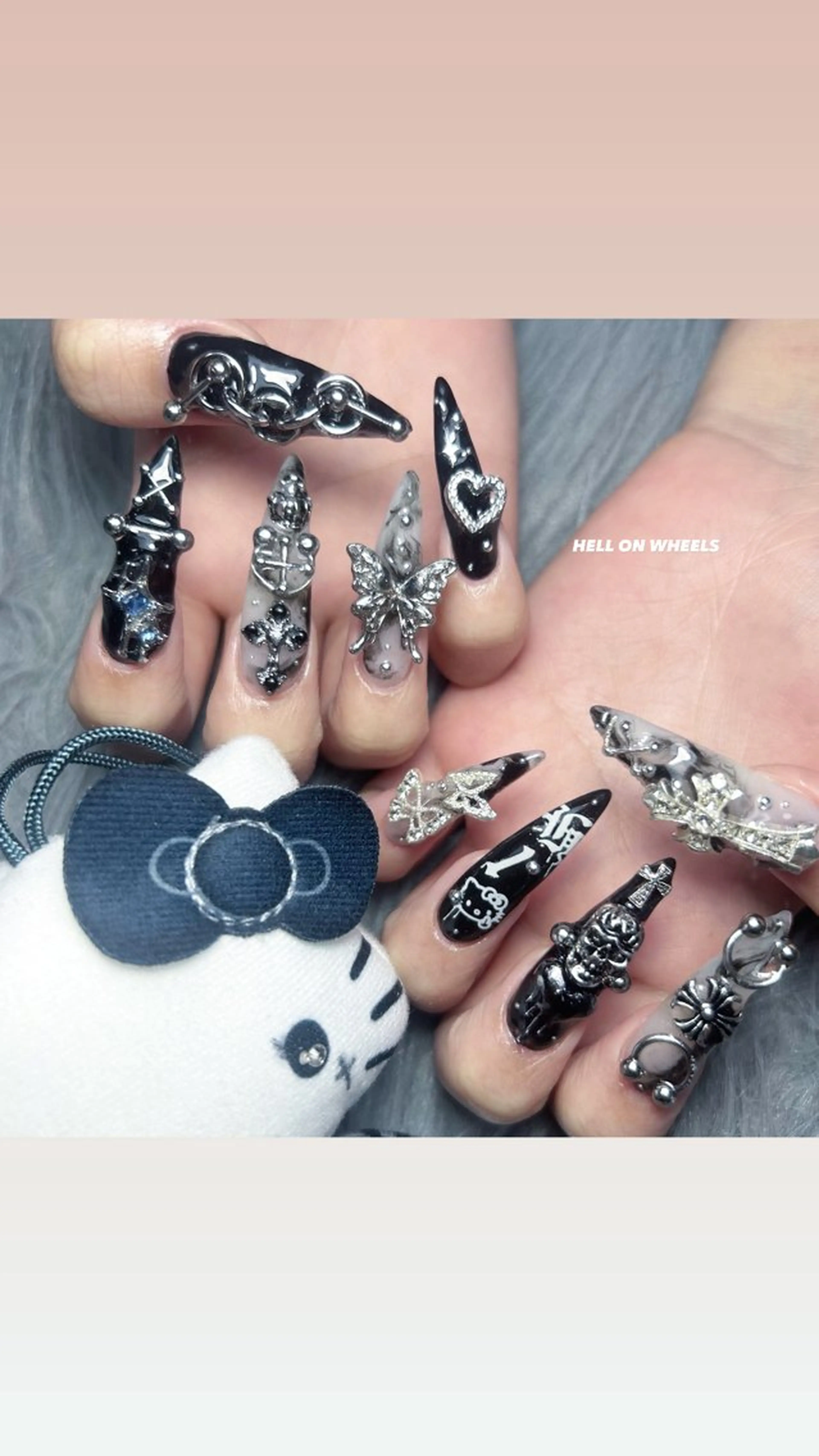 ネイル ハンドネイル ⛓Miyu ⛓のネイルデザイン