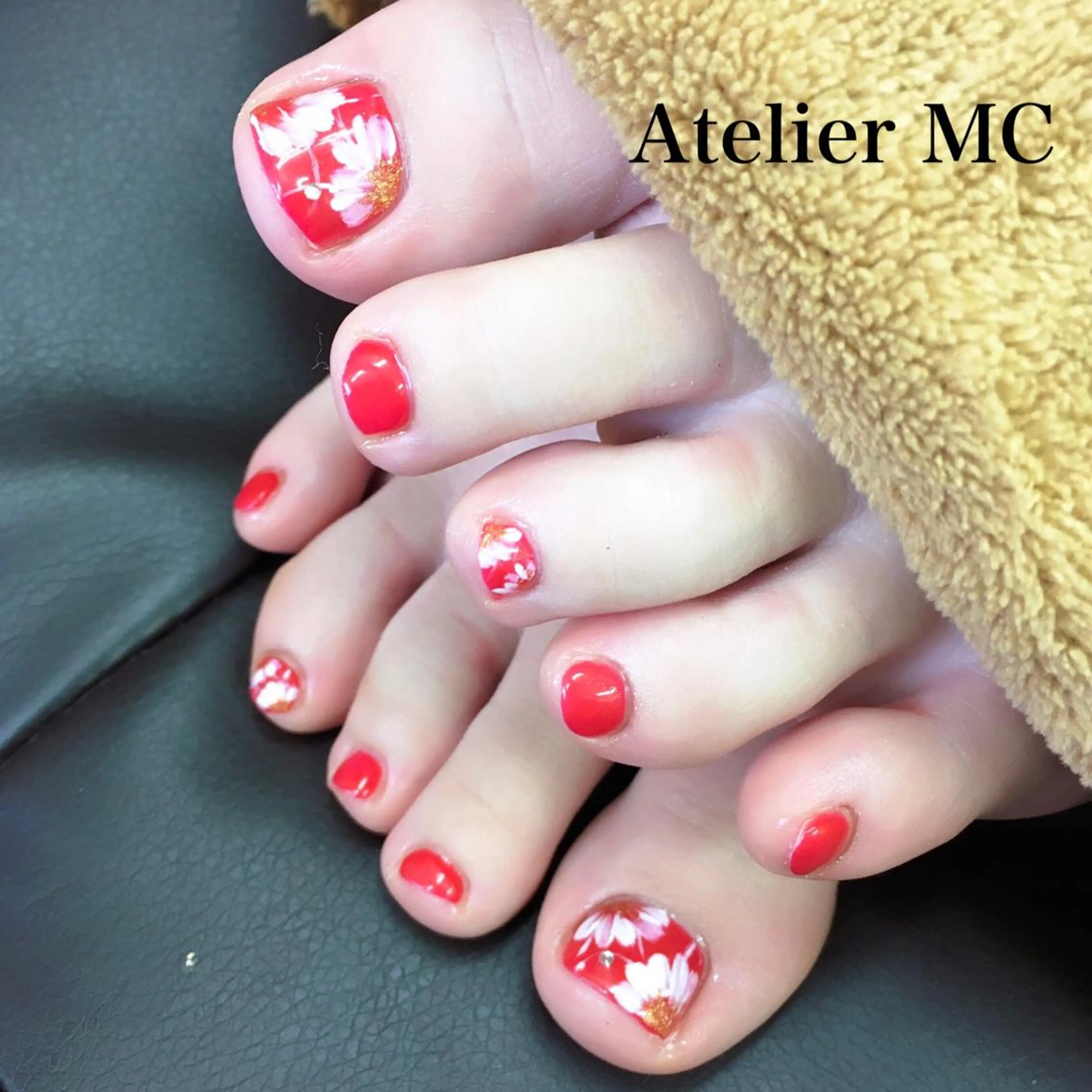 ネイル フットネイル アトリエ エムシー 【新富町・東銀座】のネイルデザイン